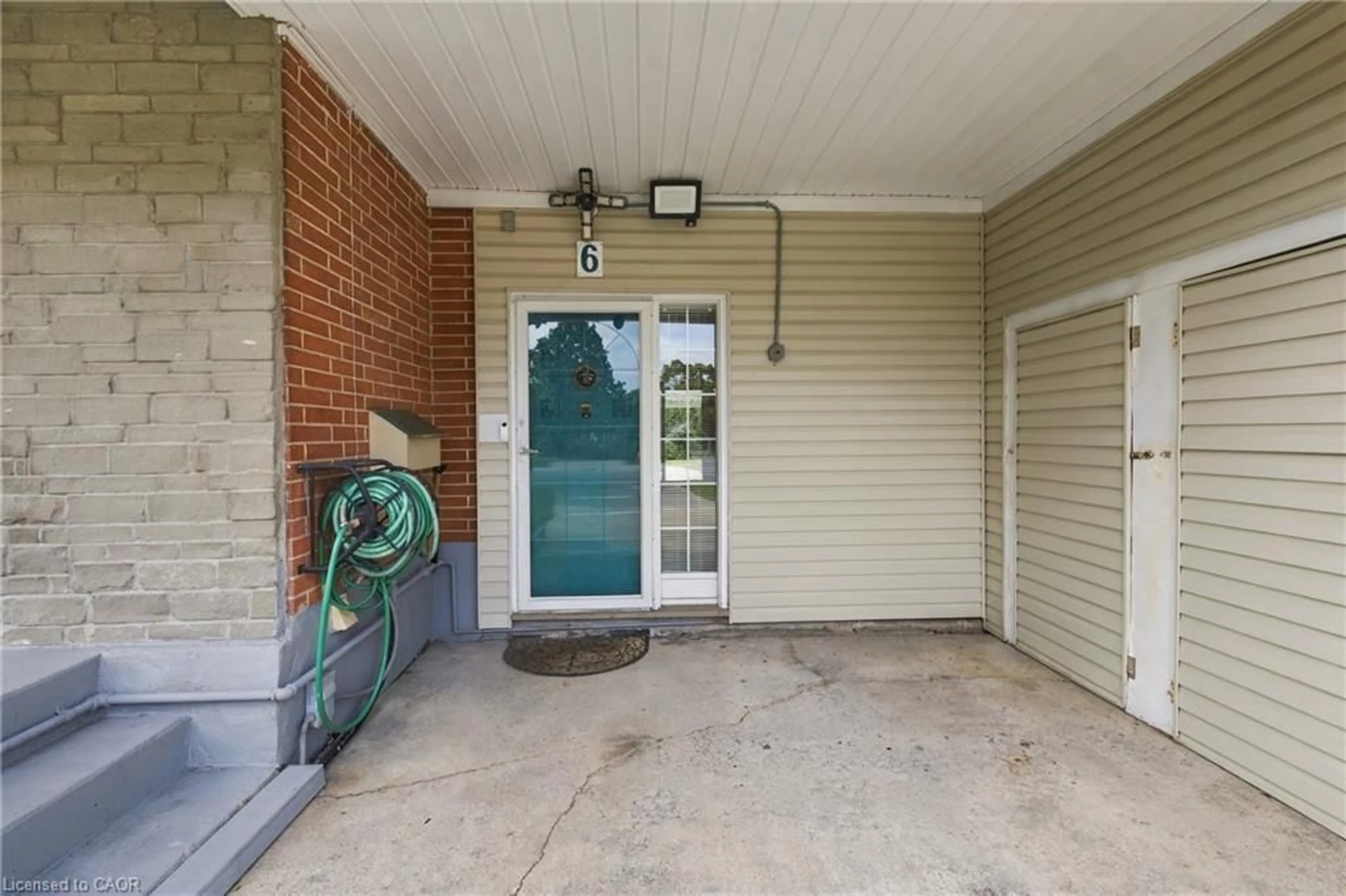 Unknown for 6 Glengrove Cir, St. Catharines Ontario L2T 2Y9
