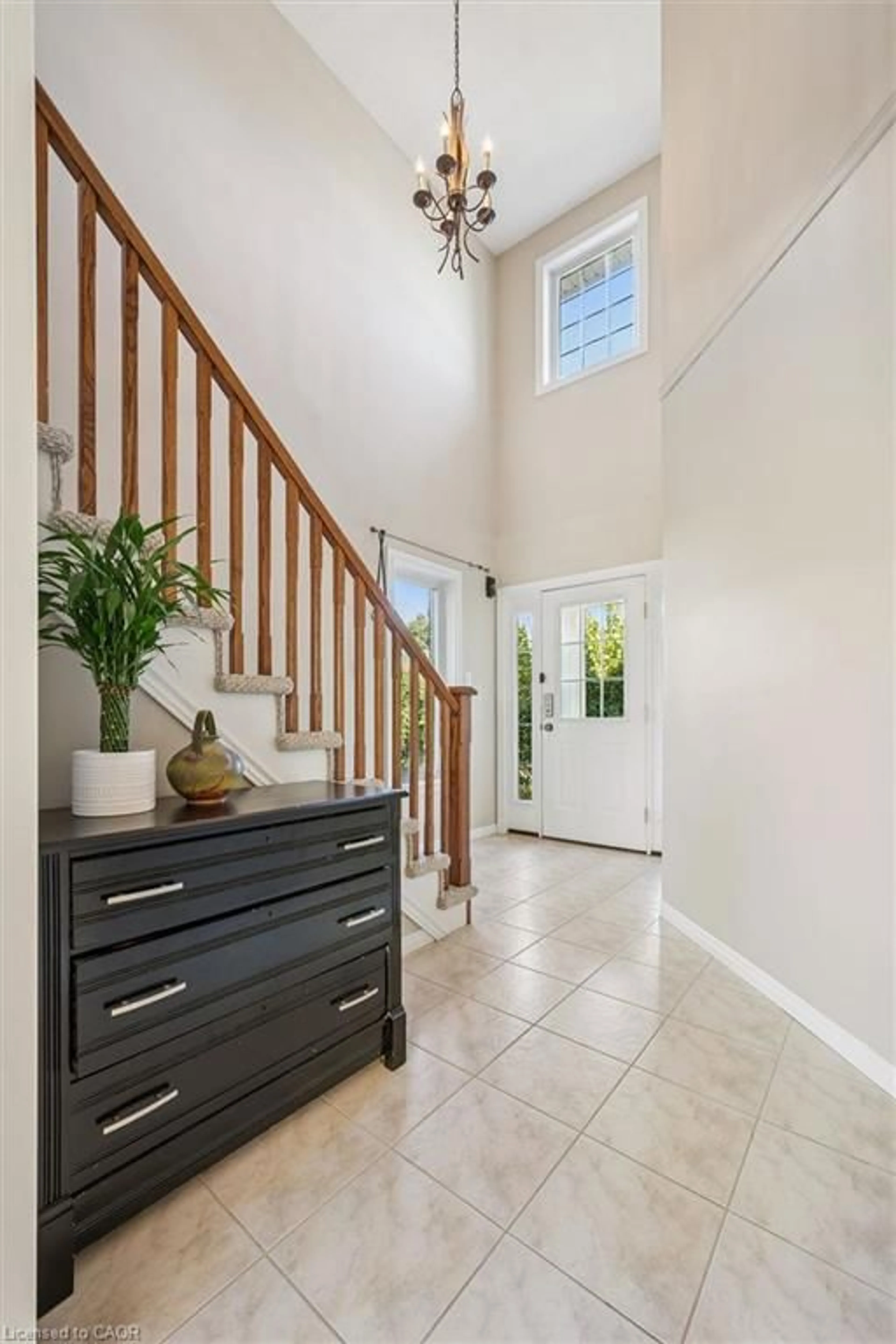 Indoor entryway for 3 Hunt St, Guelph Ontario N1L 1L5