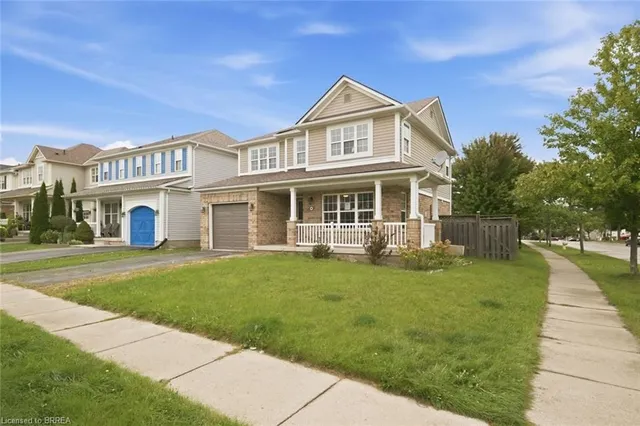 90 Osborn Ave, Brantford 2