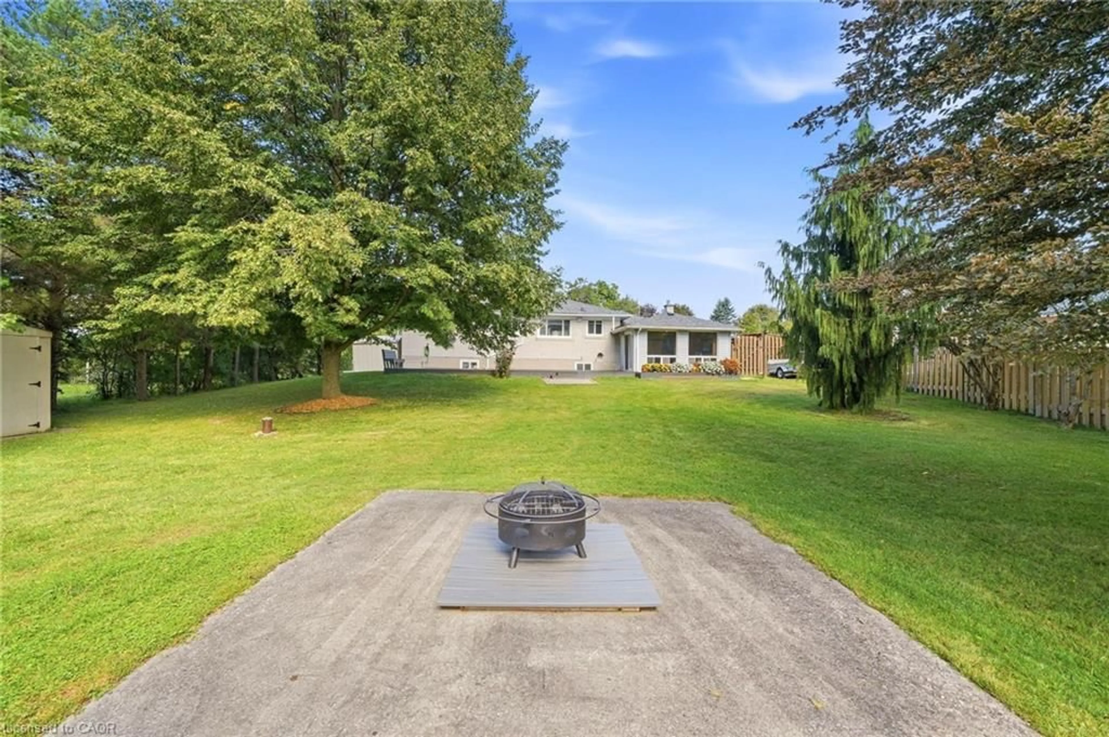 A pic from outside/outdoor area/front of a property/back of a property/a pic from drone, unknown for 1369 Ravenshoe Rd, Queensville Ontario L0G 1R0