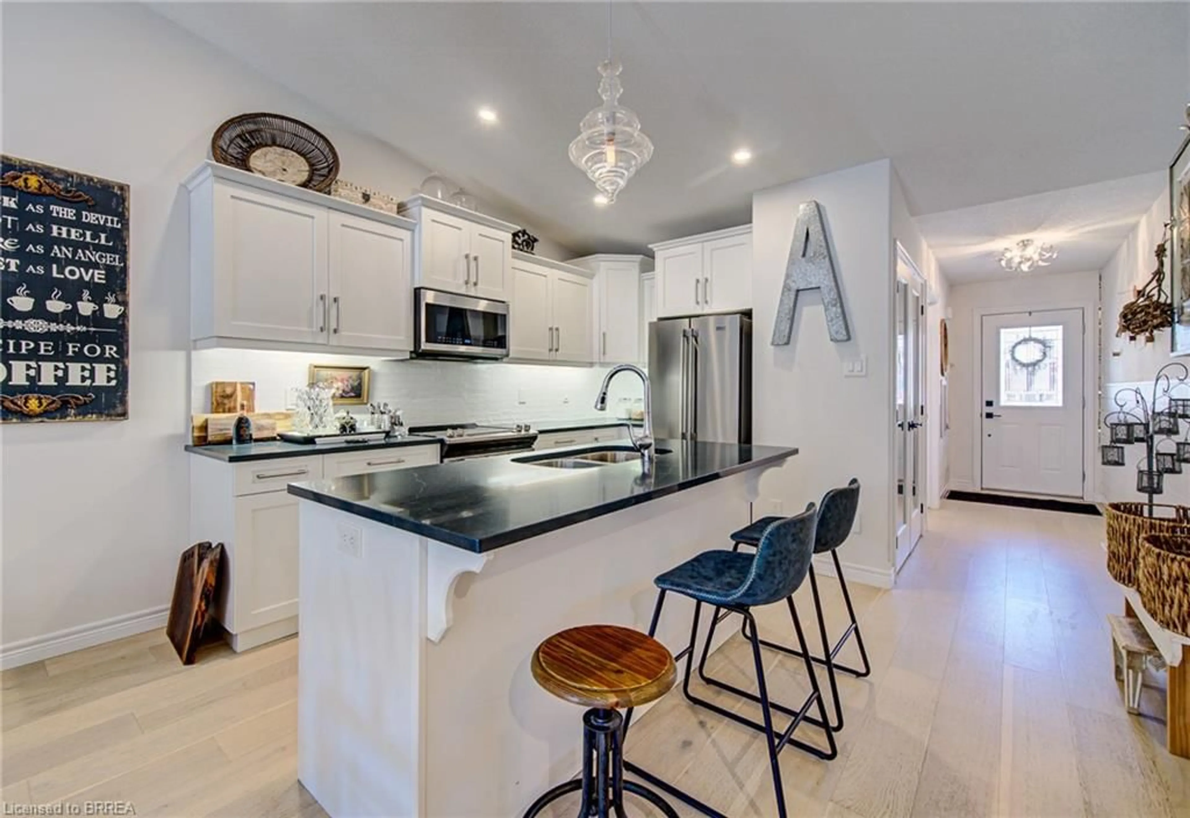 Open concept kitchen, ceramic/tile floor for 29 Schuyler St #52, Paris Ontario N3L 0J2