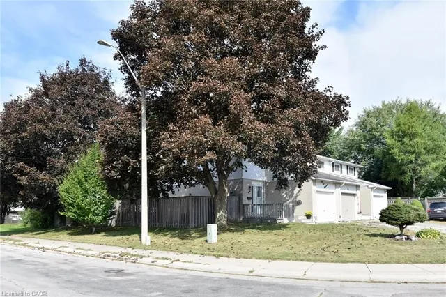 100 Golden Orchard Dr, Hamilton 2