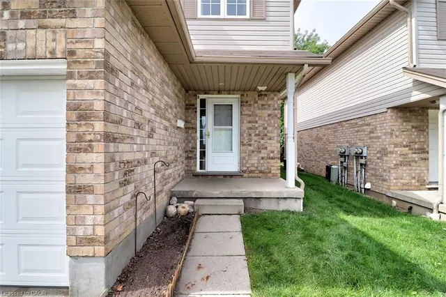10 Fallowfield Dr #11, Kitchener 3