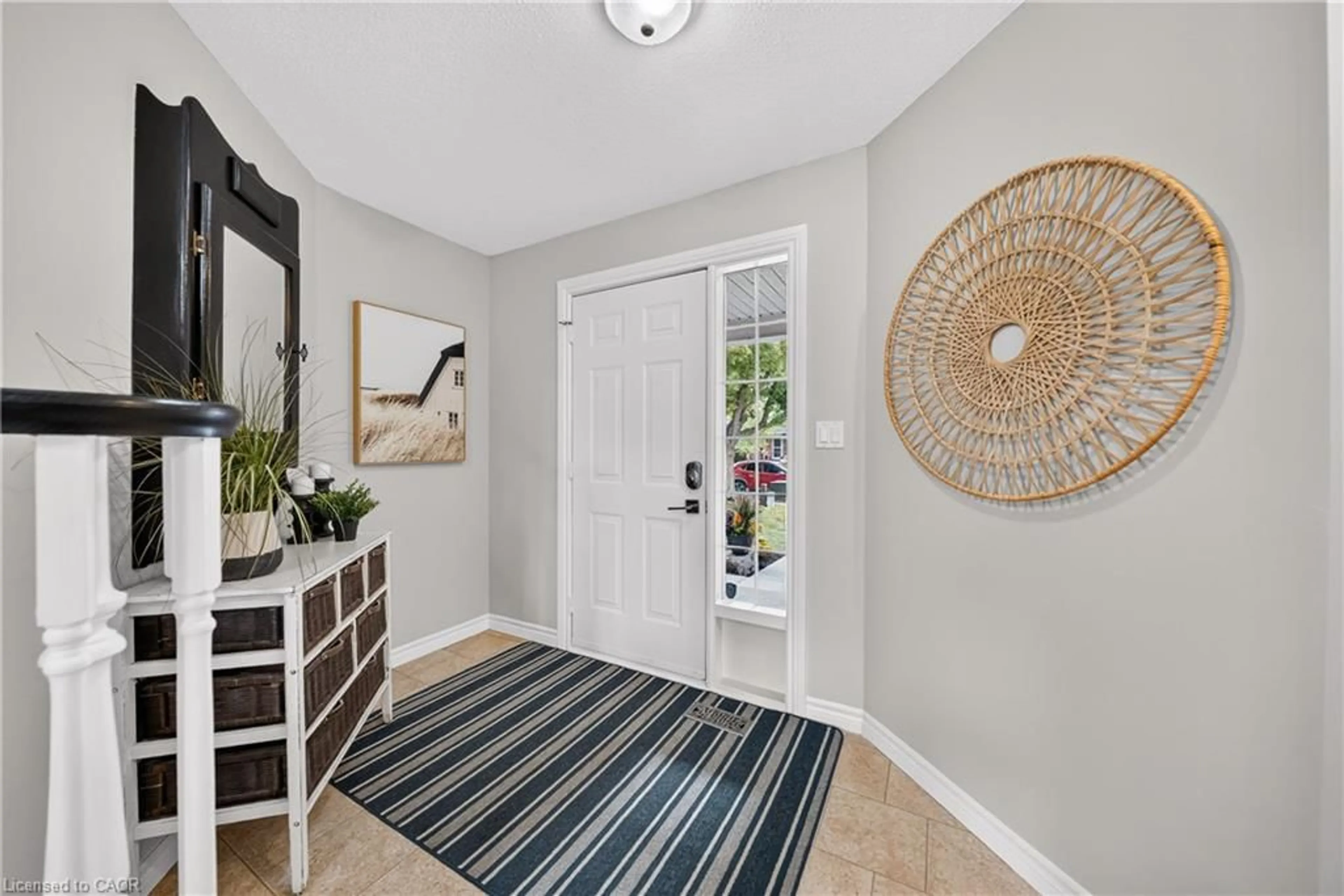 Indoor entryway for 50 Calvin Crt, Cambridge Ontario N3C 4J5
