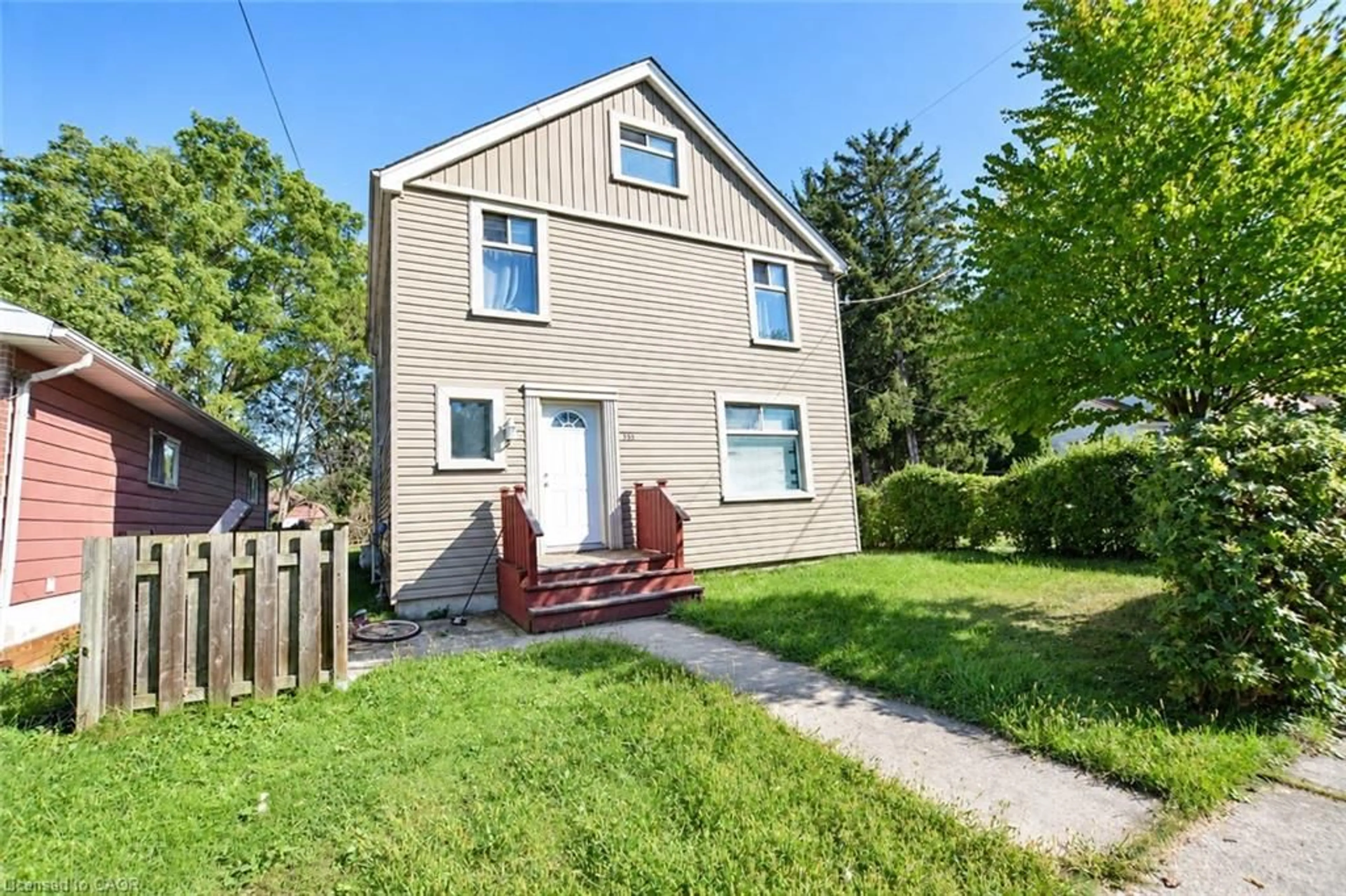 Unknown for 235 Broadway Ave, Hamilton Ontario L8S 2W5
