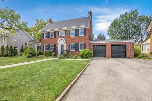 11 Hawarden Ave, Brantford 3