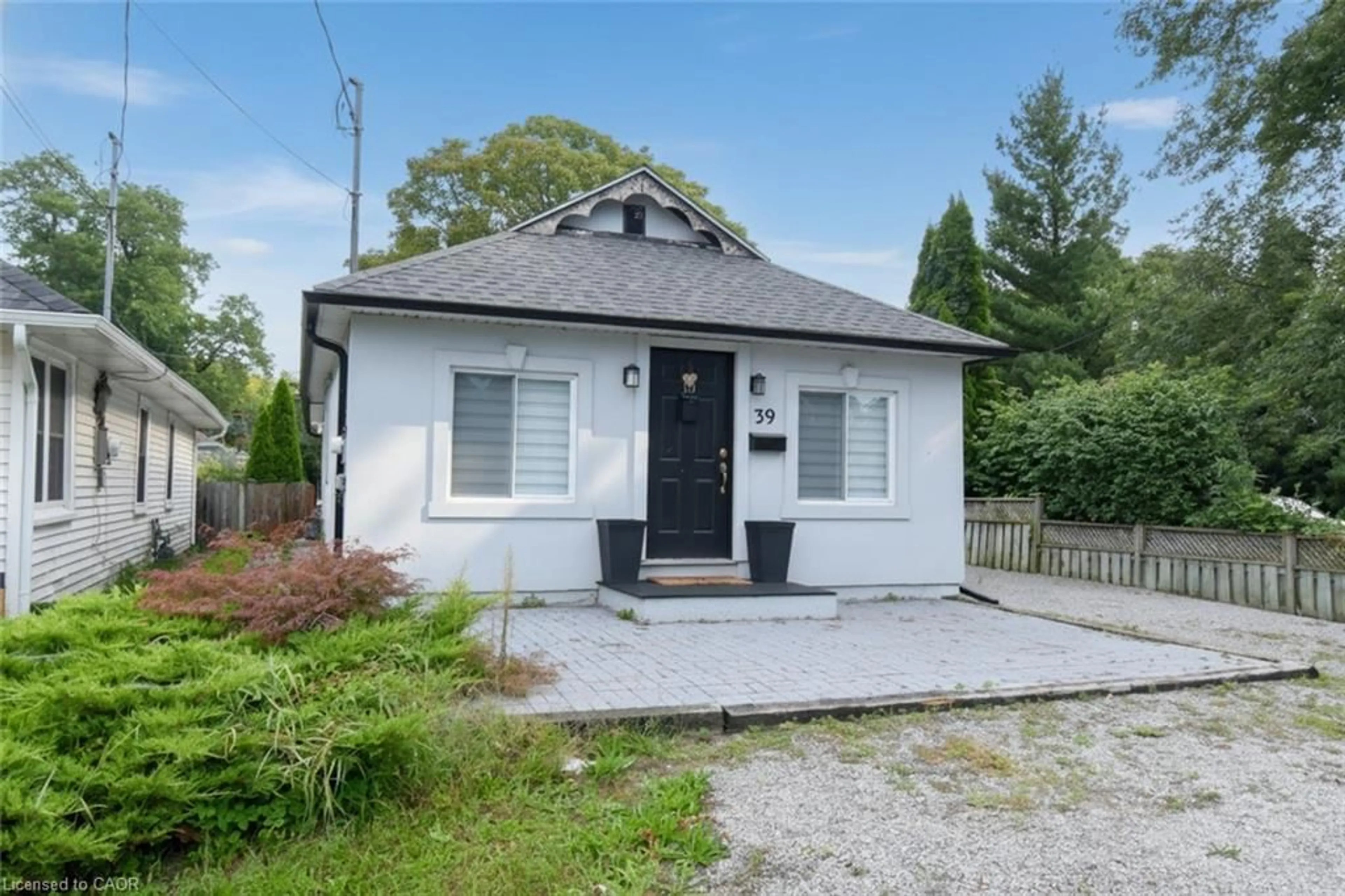 Unknown for 10 Graham St, St. Catharines Ontario L2N 5L2