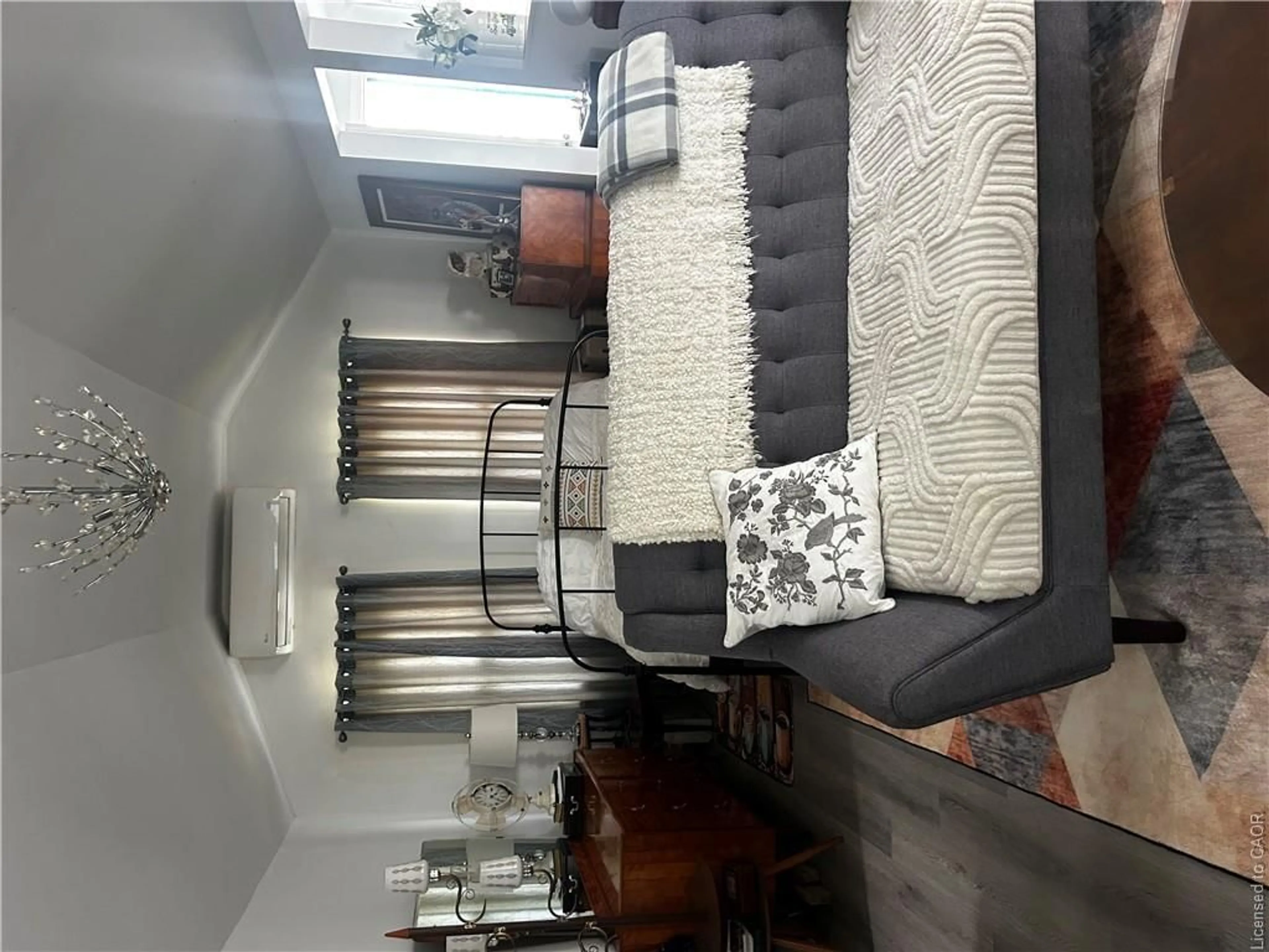 Living room with furniture, unknown for 14 Pike St, Selkirk Ontario N0A 1P0