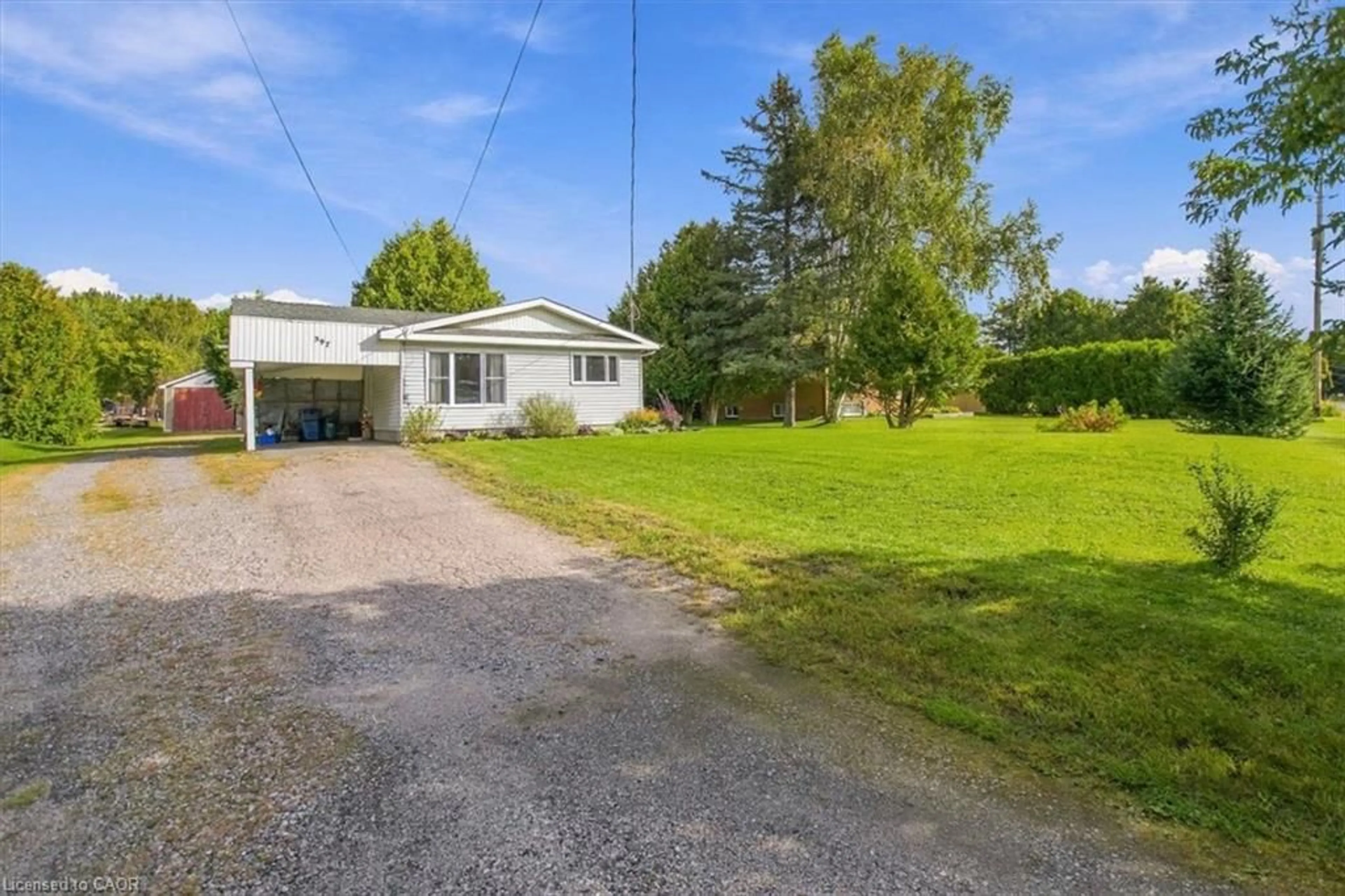 A pic from outside/outdoor area/front of a property/back of a property/a pic from drone, street for 397 Sabourin Rd, Sturgeon Falls Ontario P2B 2P5
