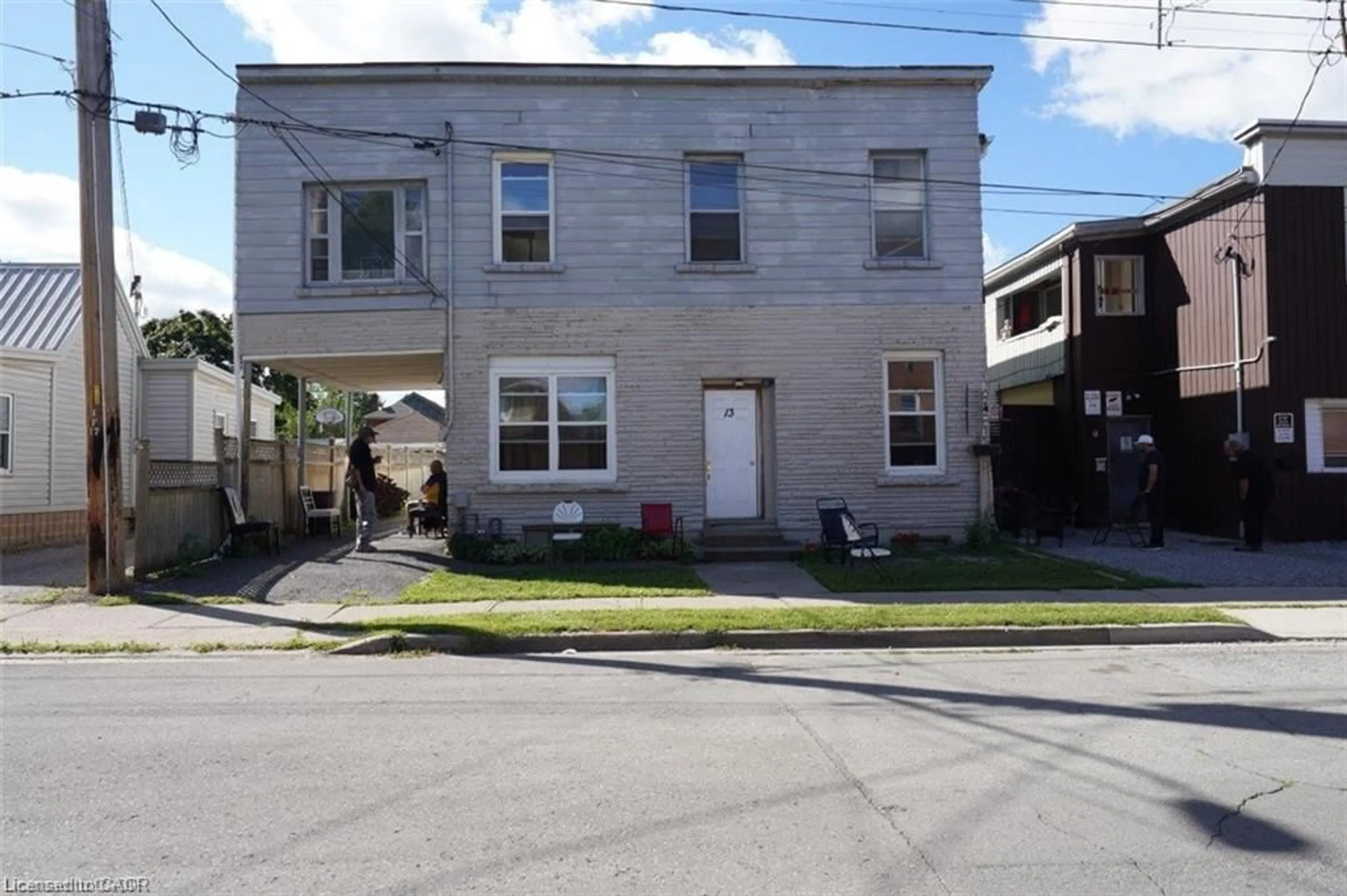 Unknown for 13 Albert St, Welland Ontario L3B 4G1
