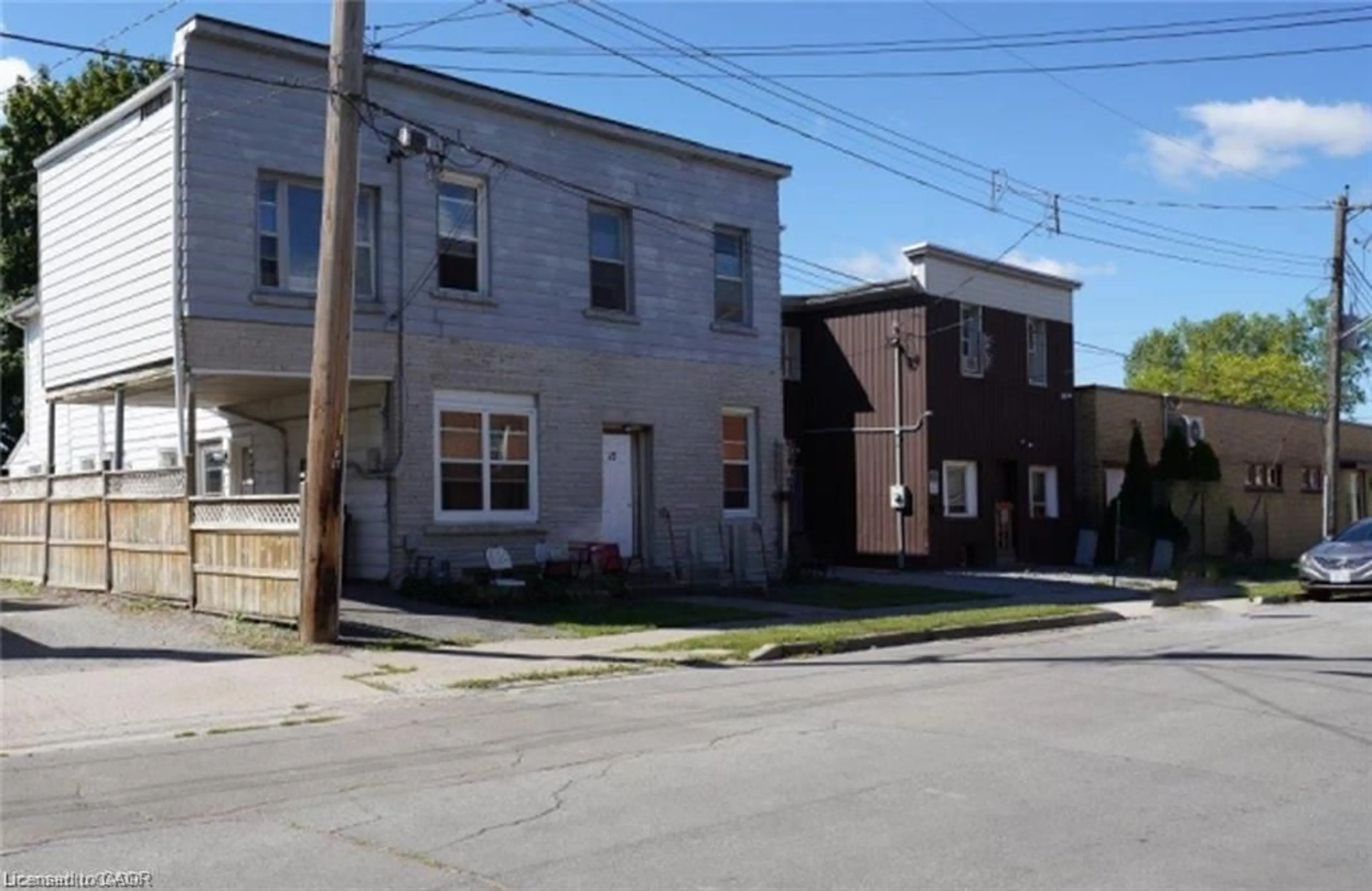 Unknown for 13 Albert St, Welland Ontario L3B 4G1