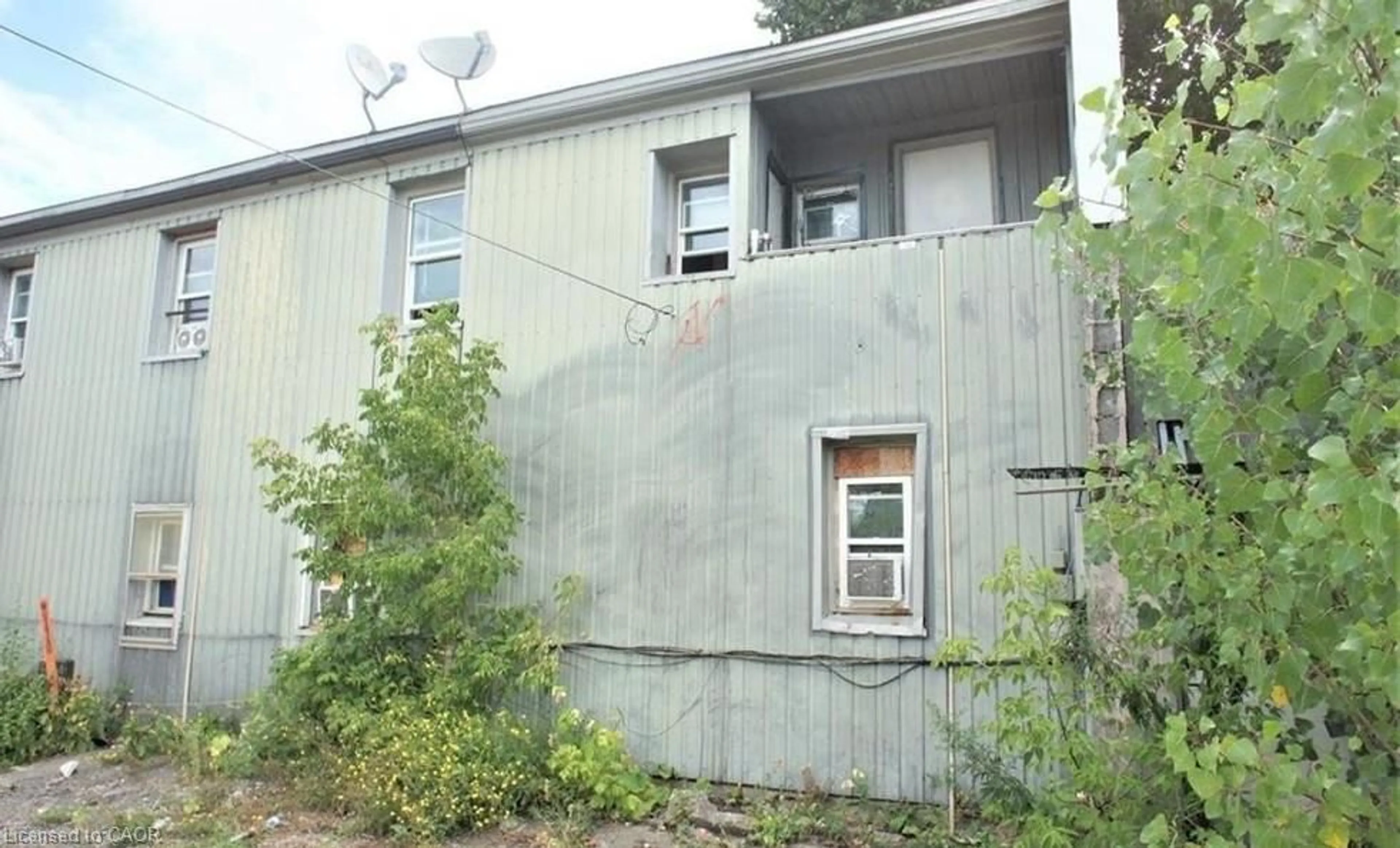Unknown for 9 Albert St, Welland Ontario L3B 4G1