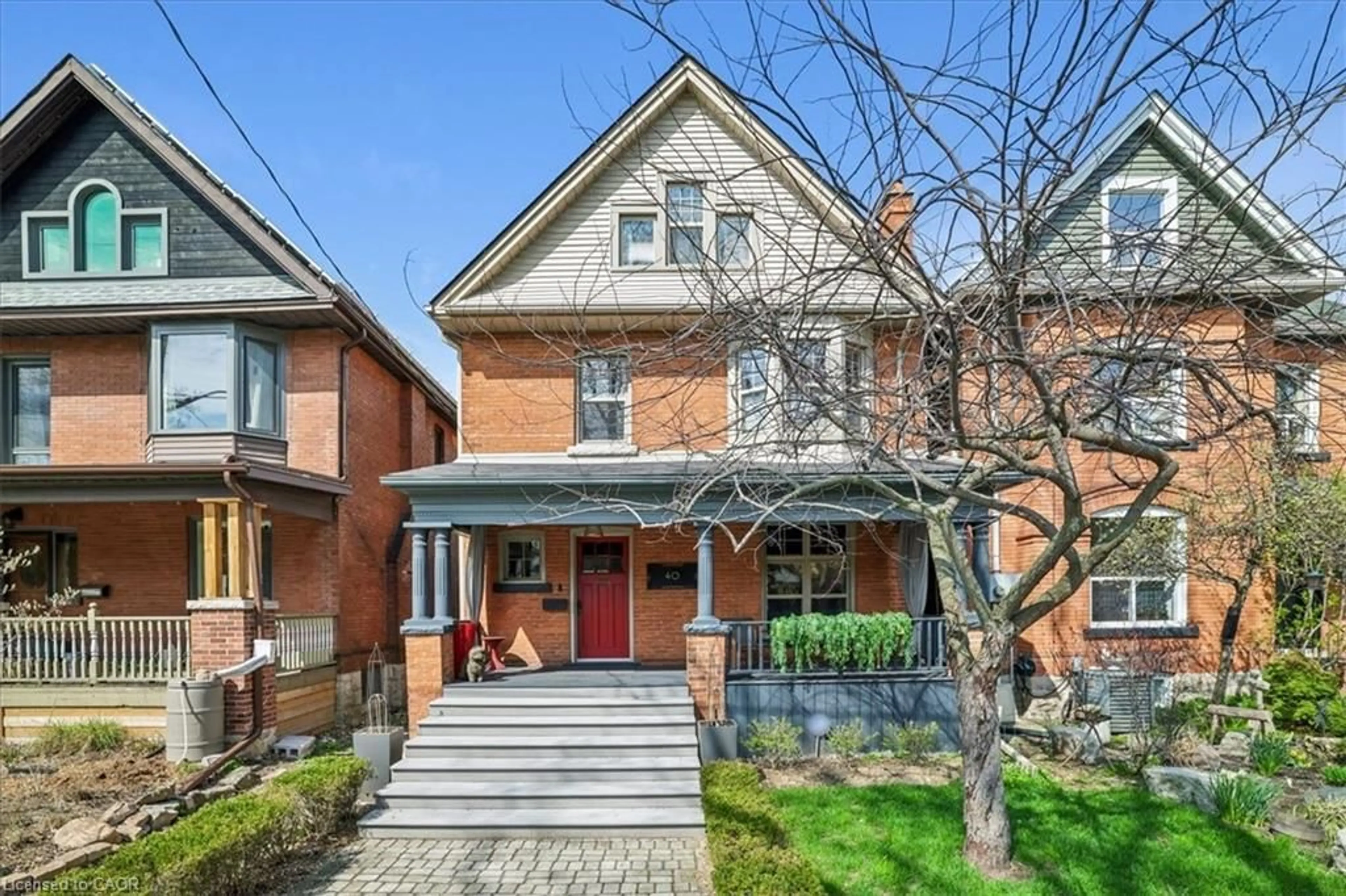Home with brick exterior material, street for 40 Stanley Ave, Hamilton Ontario L8P 2L1