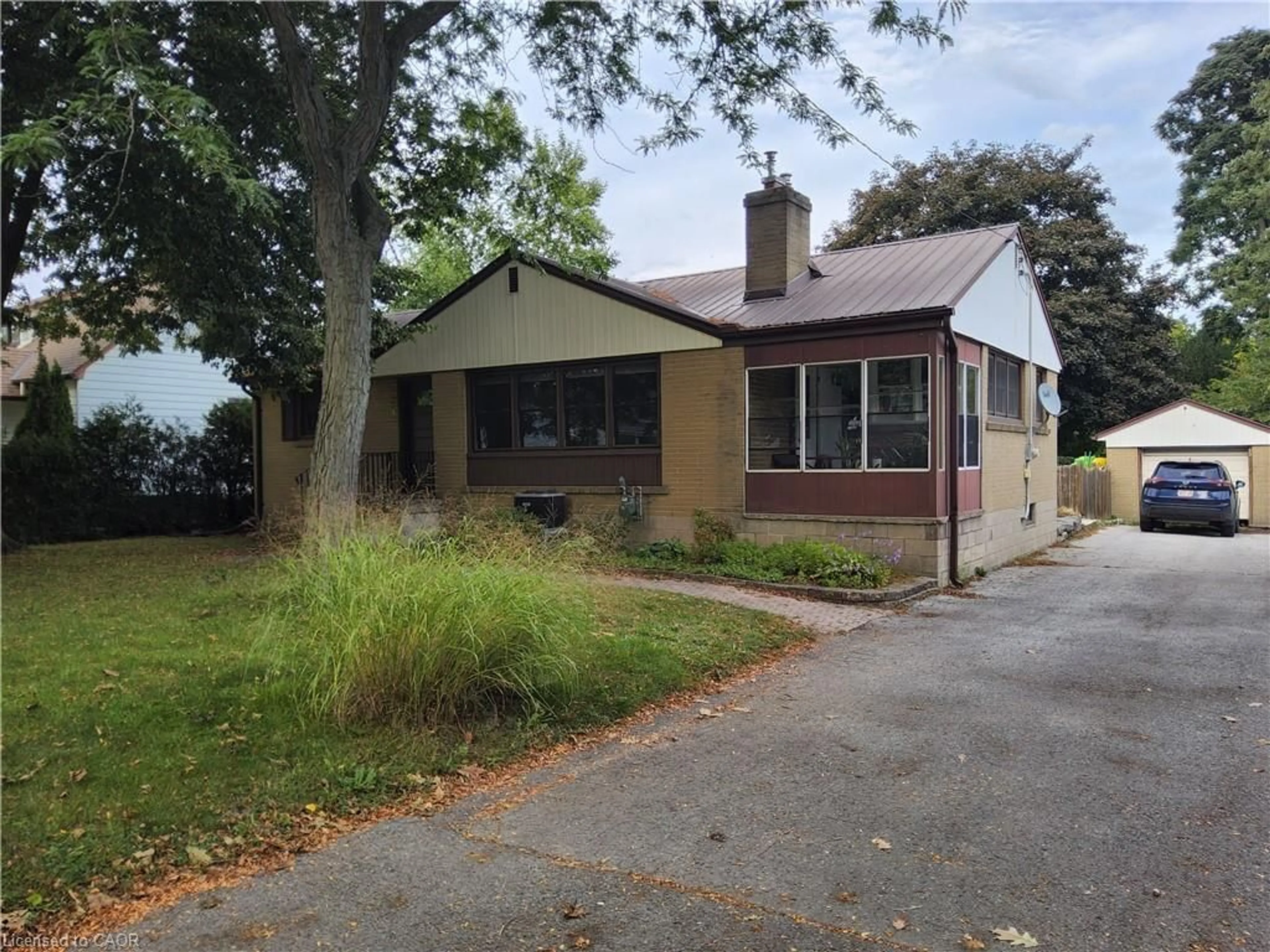 Unknown for 33 Lee Ave, Simcoe Ontario N3Y 3K3