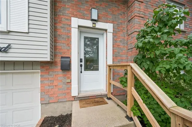 635 Hillview Rd, Cambridge 4