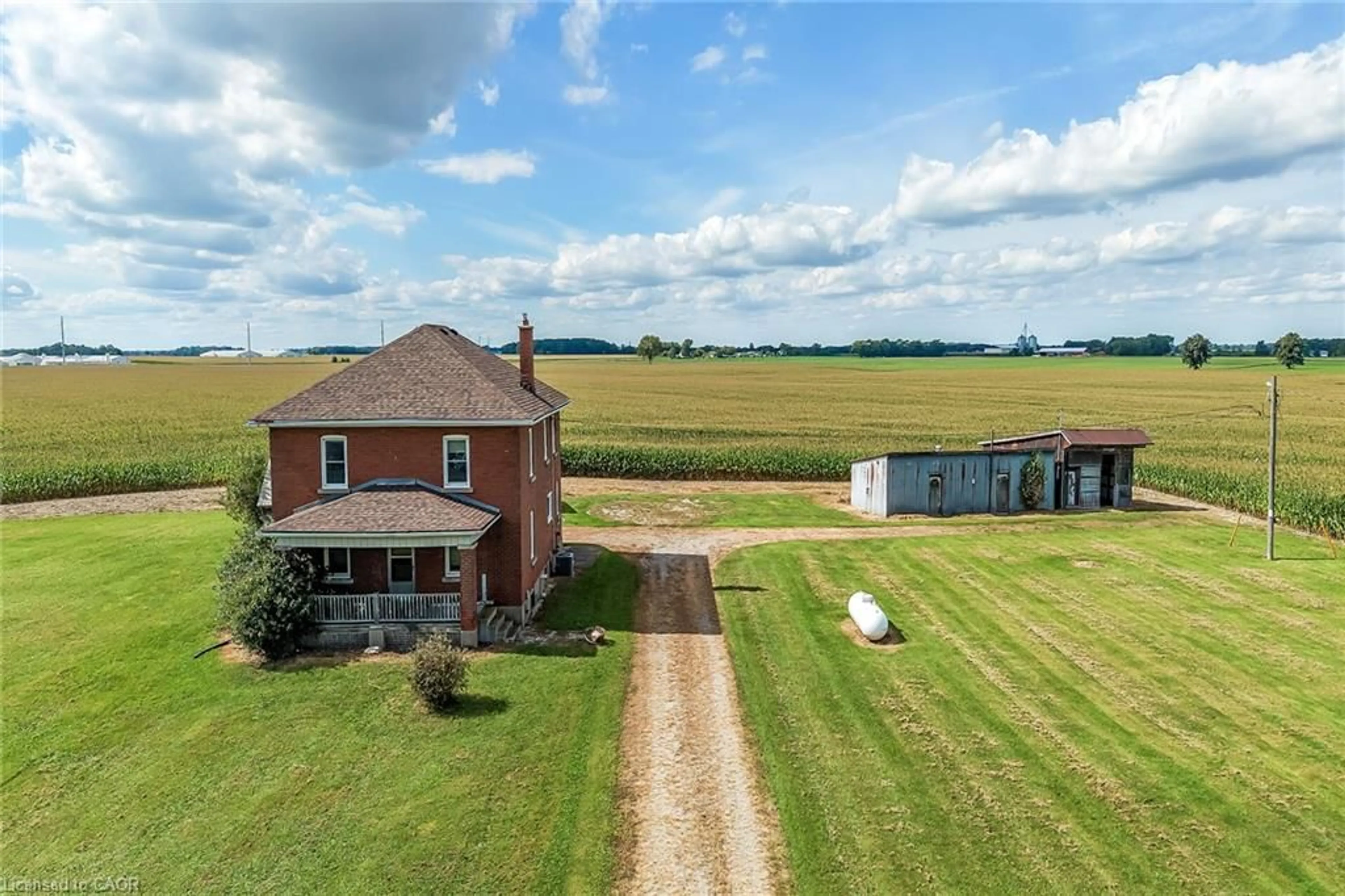 A pic from outside/outdoor area/front of a property/back of a property/a pic from drone, building for 3311 Highway 6, Jarvis Ontario N0A 1J0