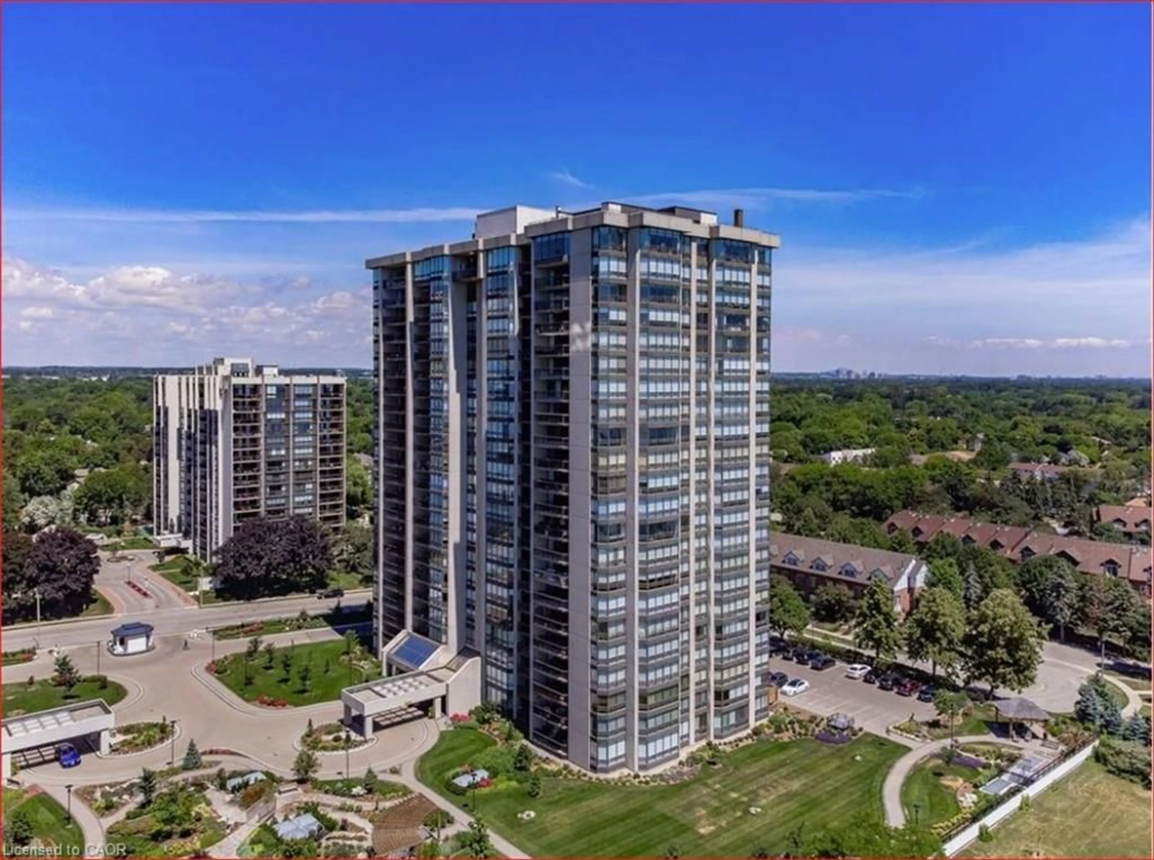 A pic from outside/outdoor area/front of a property/back of a property/a pic from drone, city buildings view from balcony for 2170 Marine Dr #1103, Oakville Ontario L6L 5V1