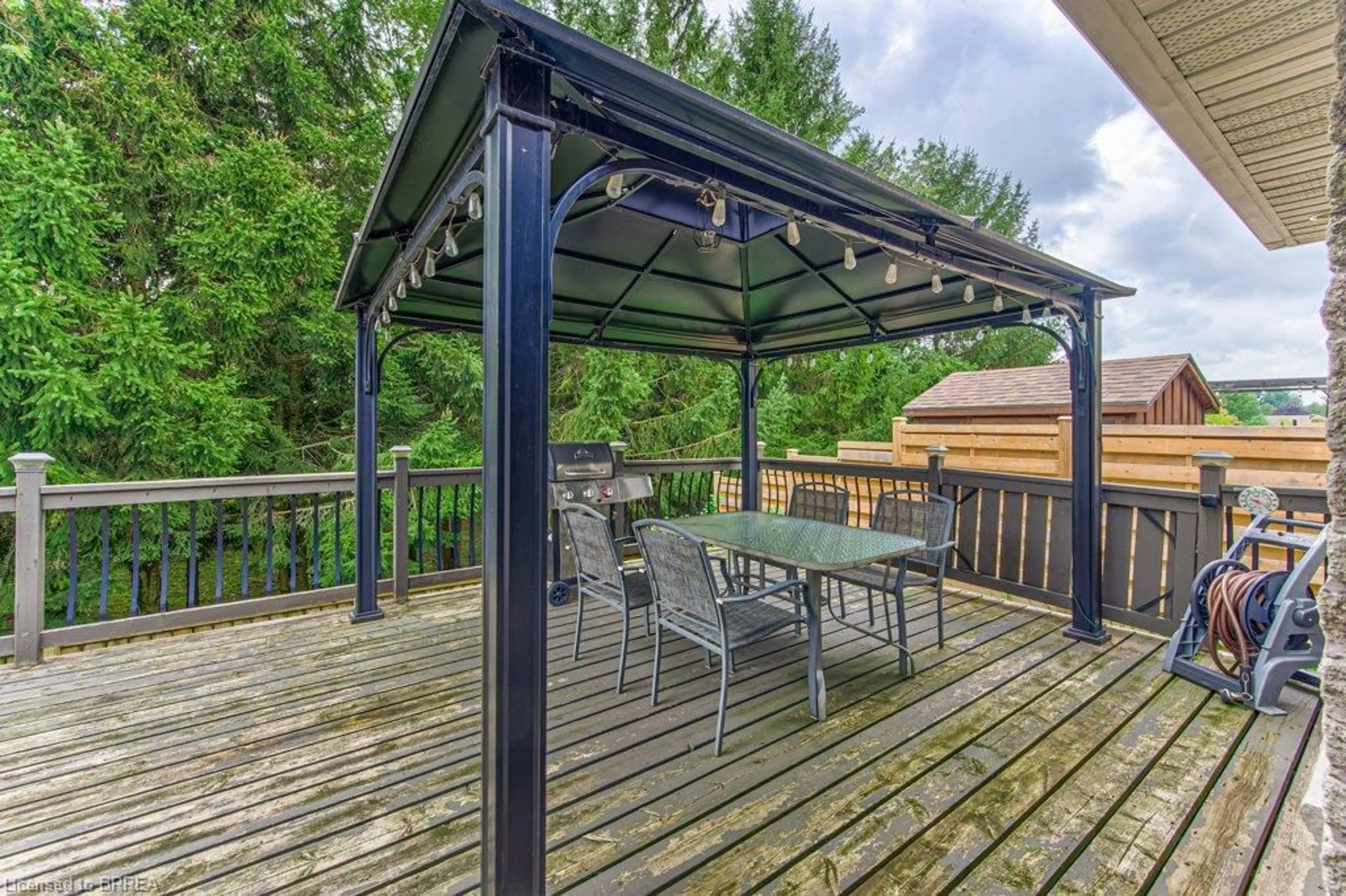 Patio, forest/trees view for 423 Poldon Dr, Norwich Ontario N0J 1P0