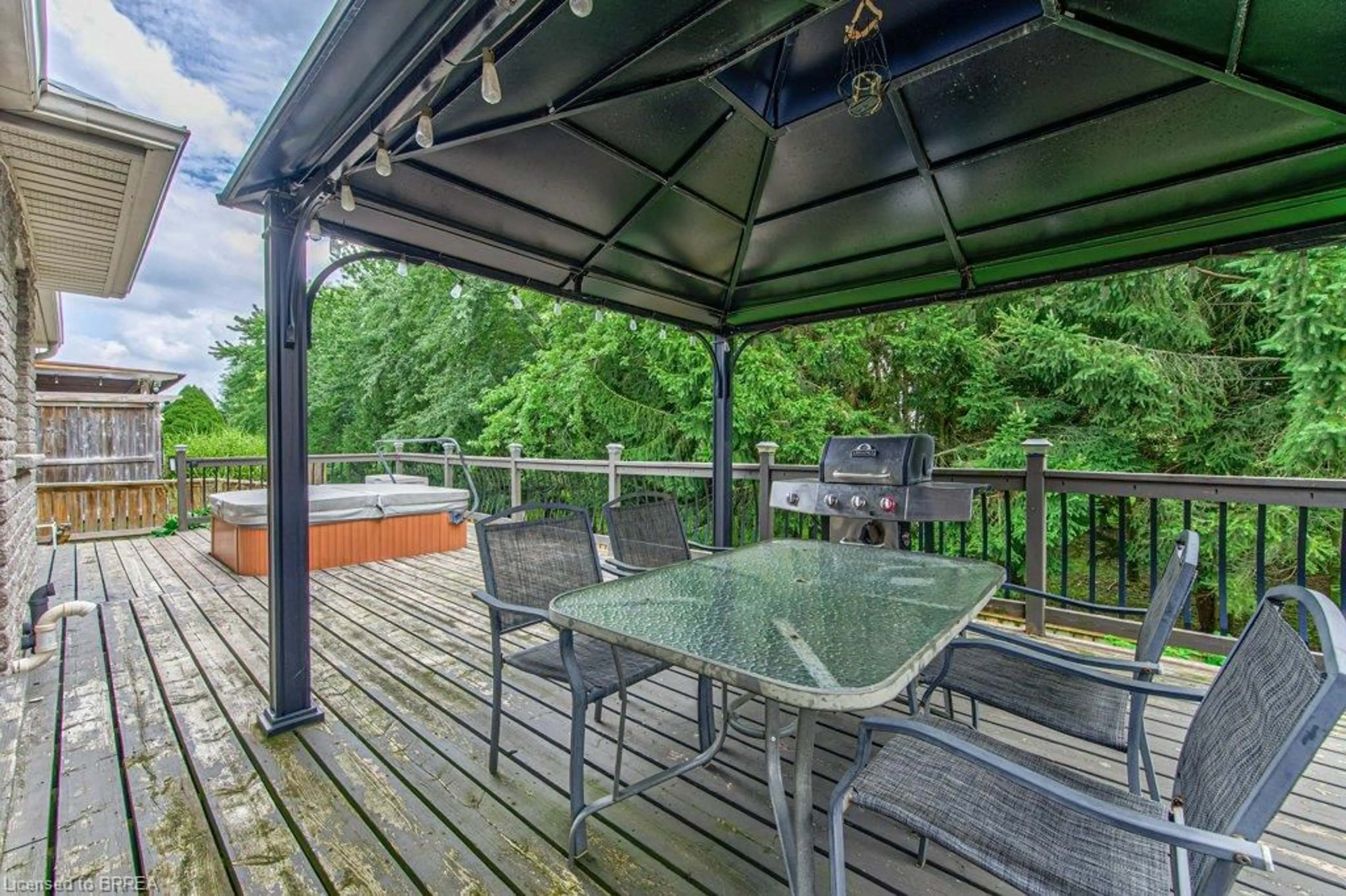 Patio, water/lake/river/ocean view for 423 Poldon Dr, Norwich Ontario N0J 1P0