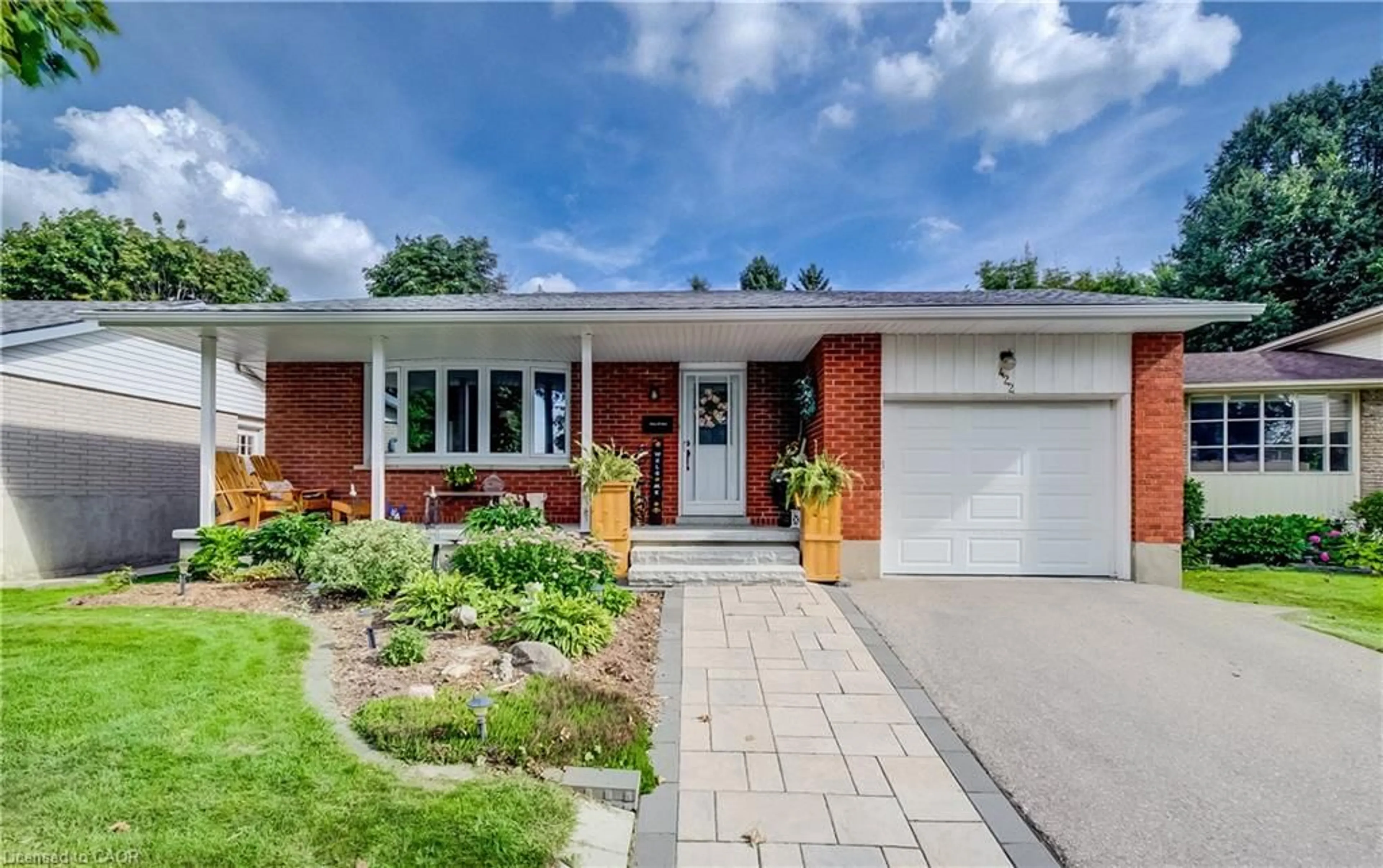 Home with brick exterior material, street for 422 Grangewood Dr, Waterloo Ontario N2K 2E6