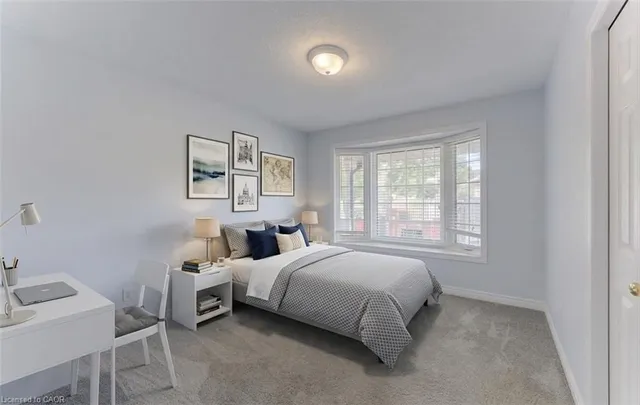 25 Bankside Dr #2, Kitchener 3