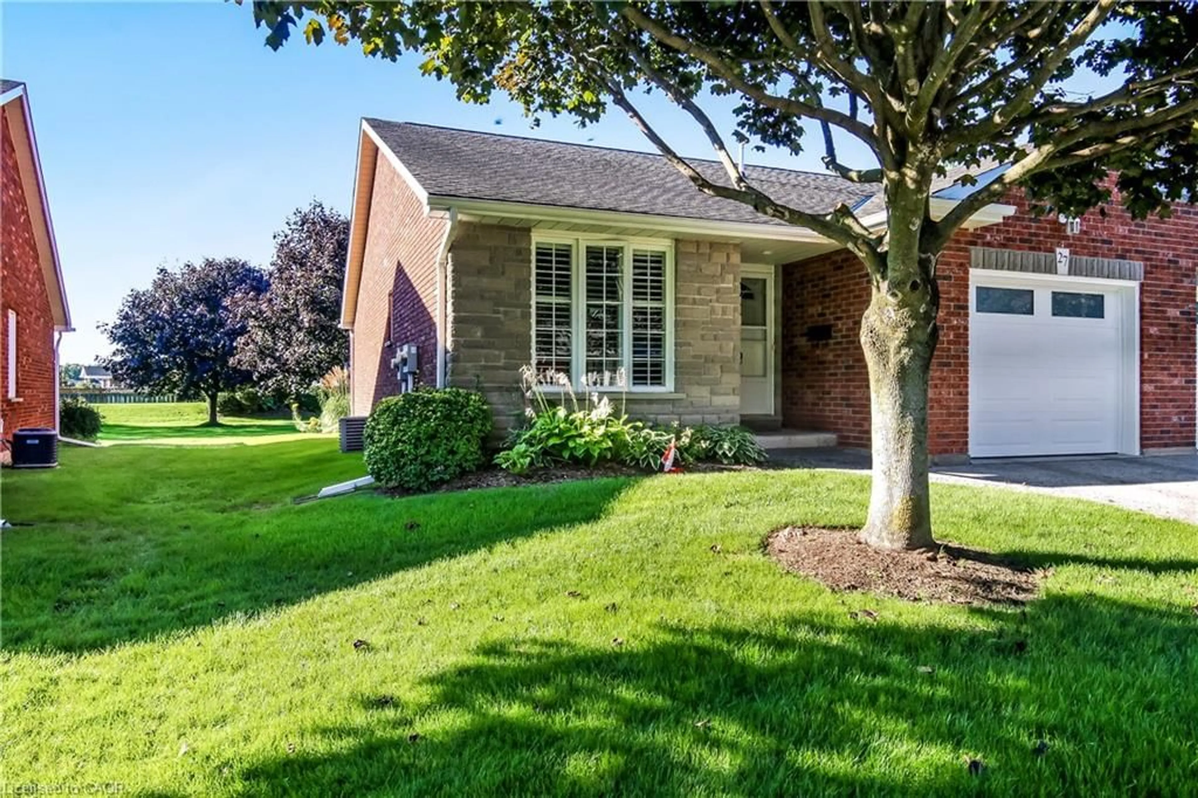 Home with brick exterior material, street for 150 Oak St #27, Simcoe Ontario N3Y 5M5