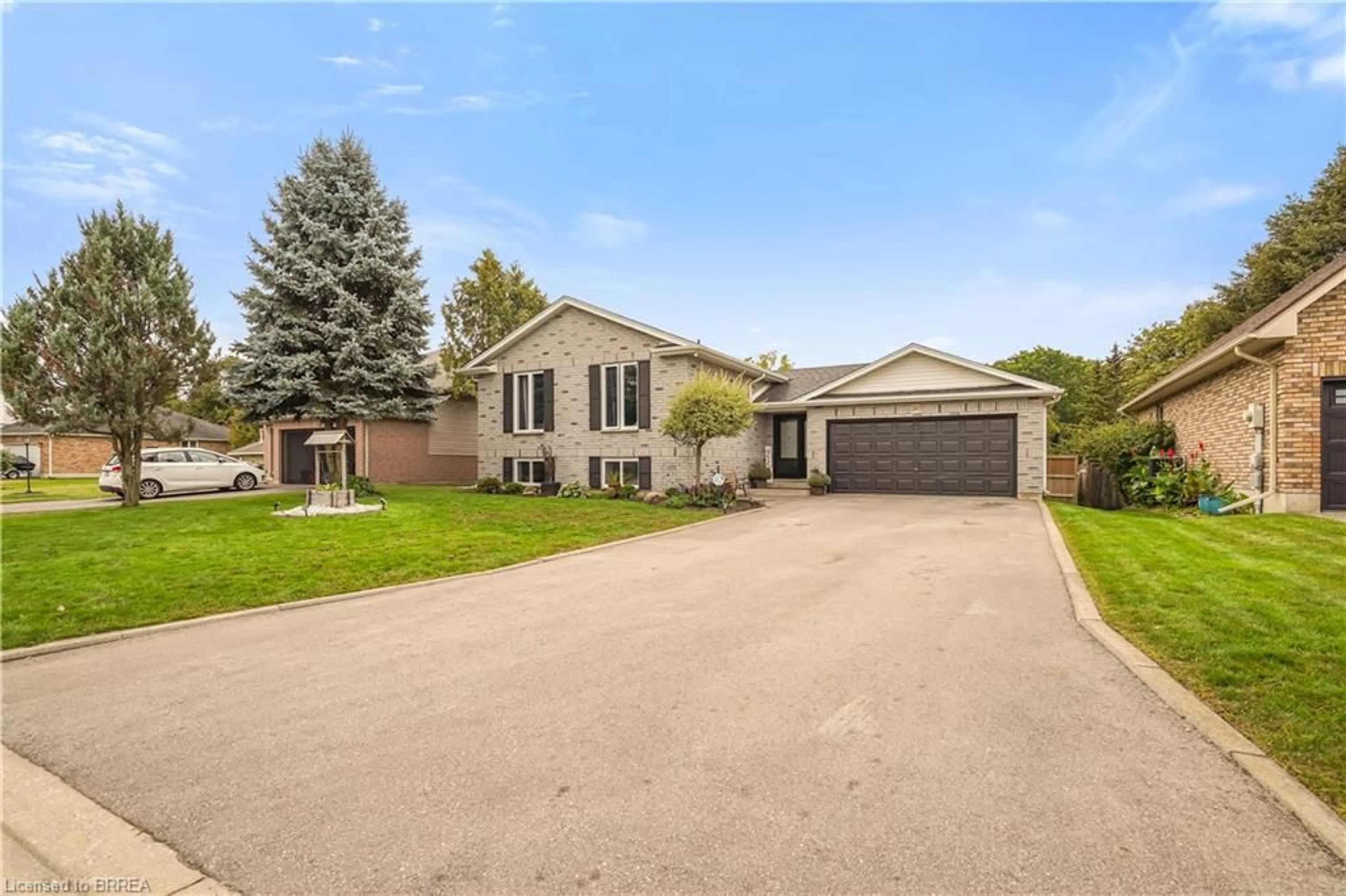 Unknown for 26 Macpherson Dr, Paris Ontario N3L 4C6