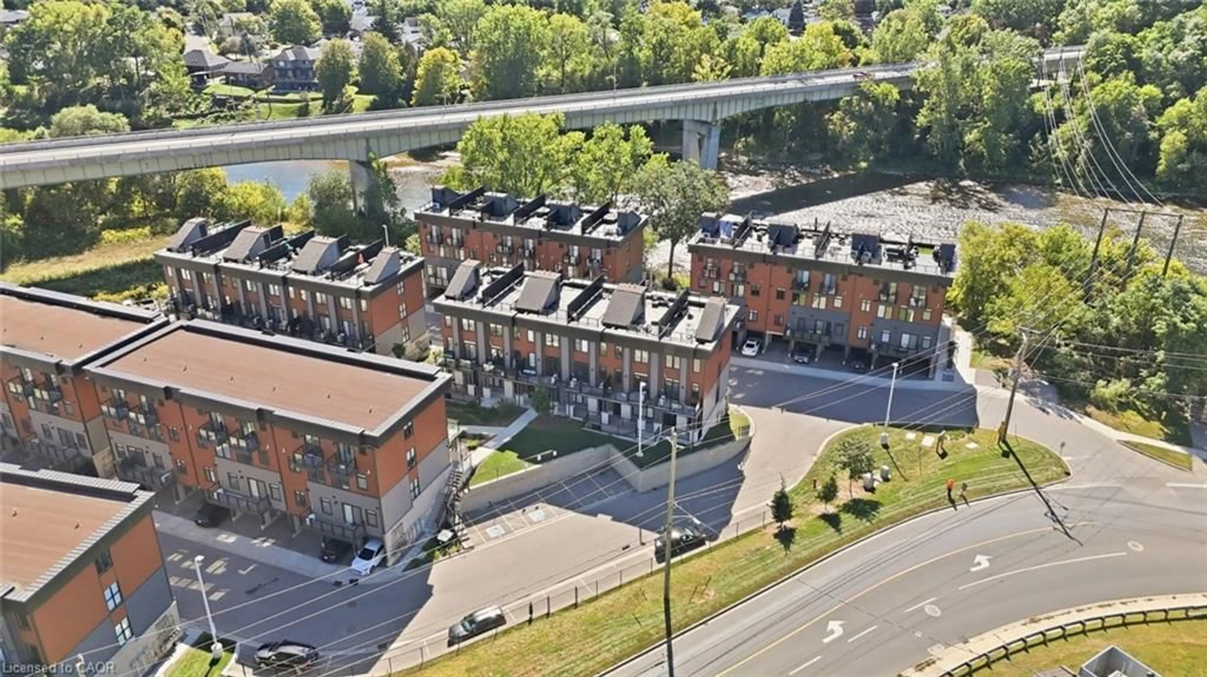 A pic from outside/outdoor area/front of a property/back of a property/a pic from drone, city buildings view from balcony for 2 Willow St #34, Paris Ontario N3L 0K7