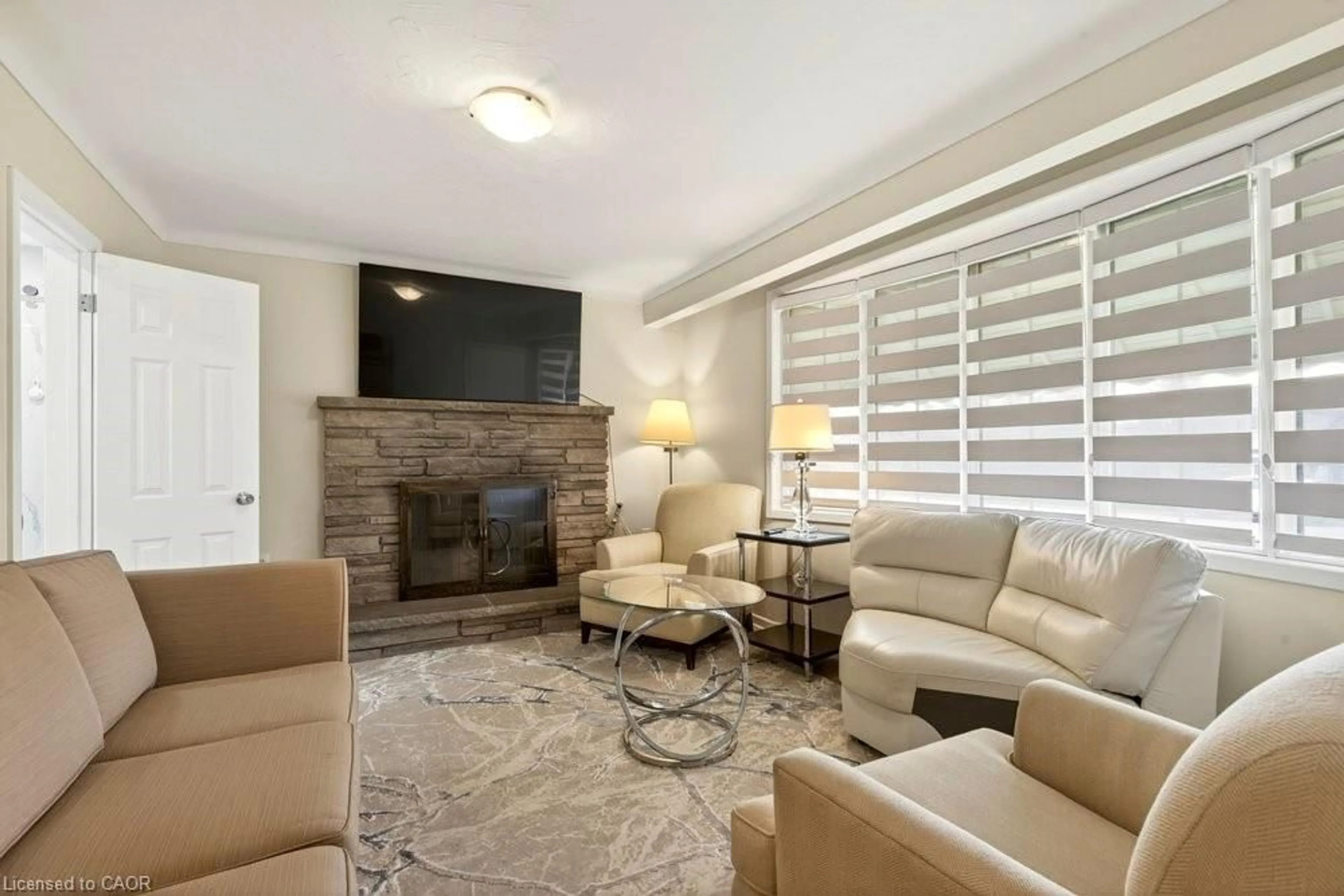 Living room with furniture, unknown for 20 St Charles Dr, Thorold Ontario L2V 2W4