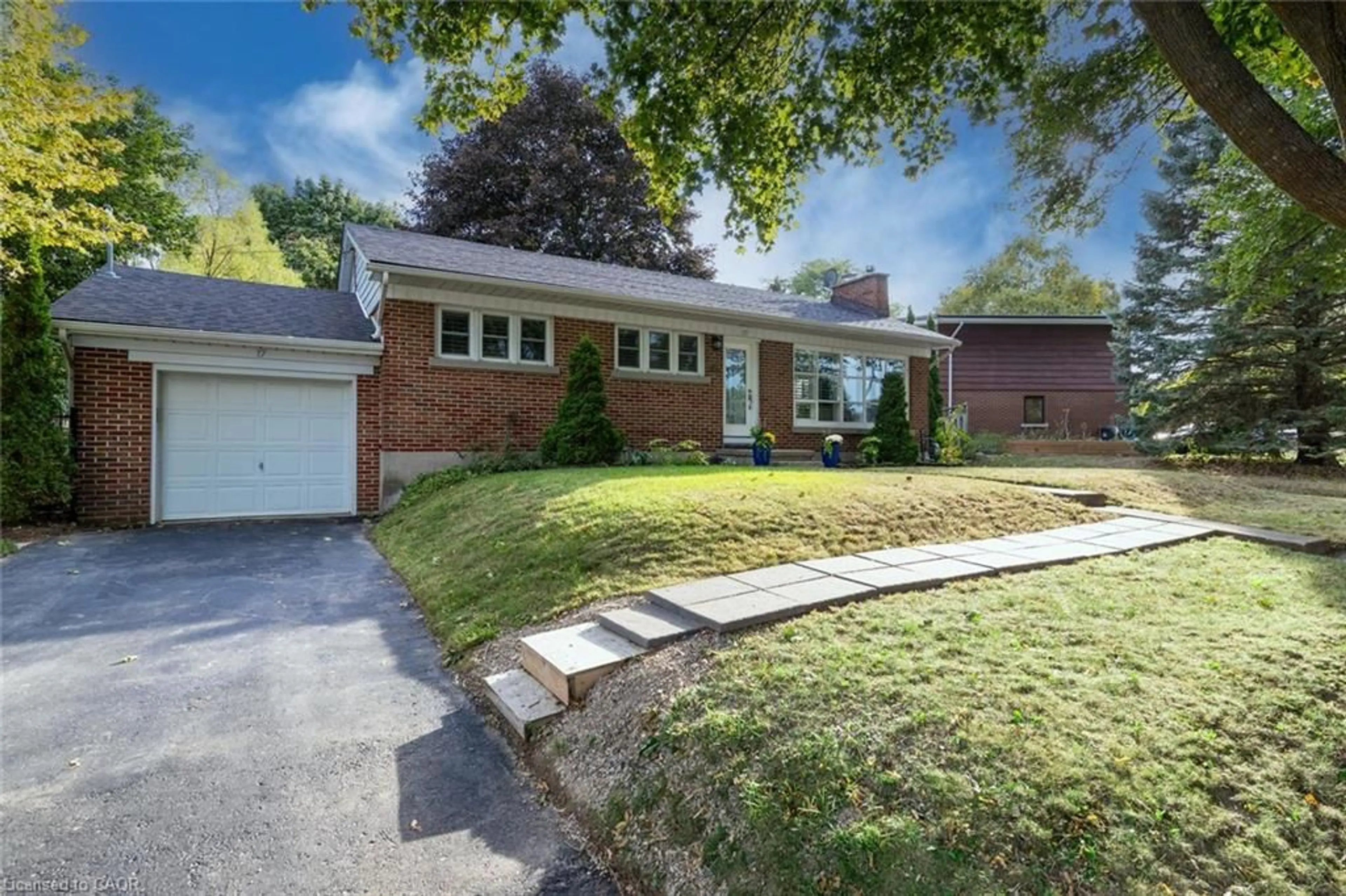Home with brick exterior material, street for 17 Orchard Cres, Guelph Ontario N1E 1W9
