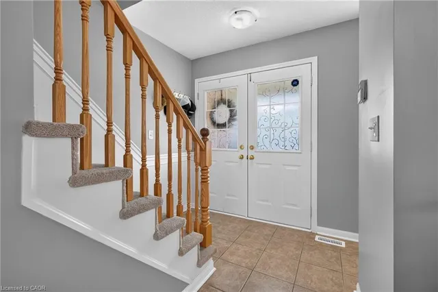 139 Garth Massey Dr, Cambridge 3