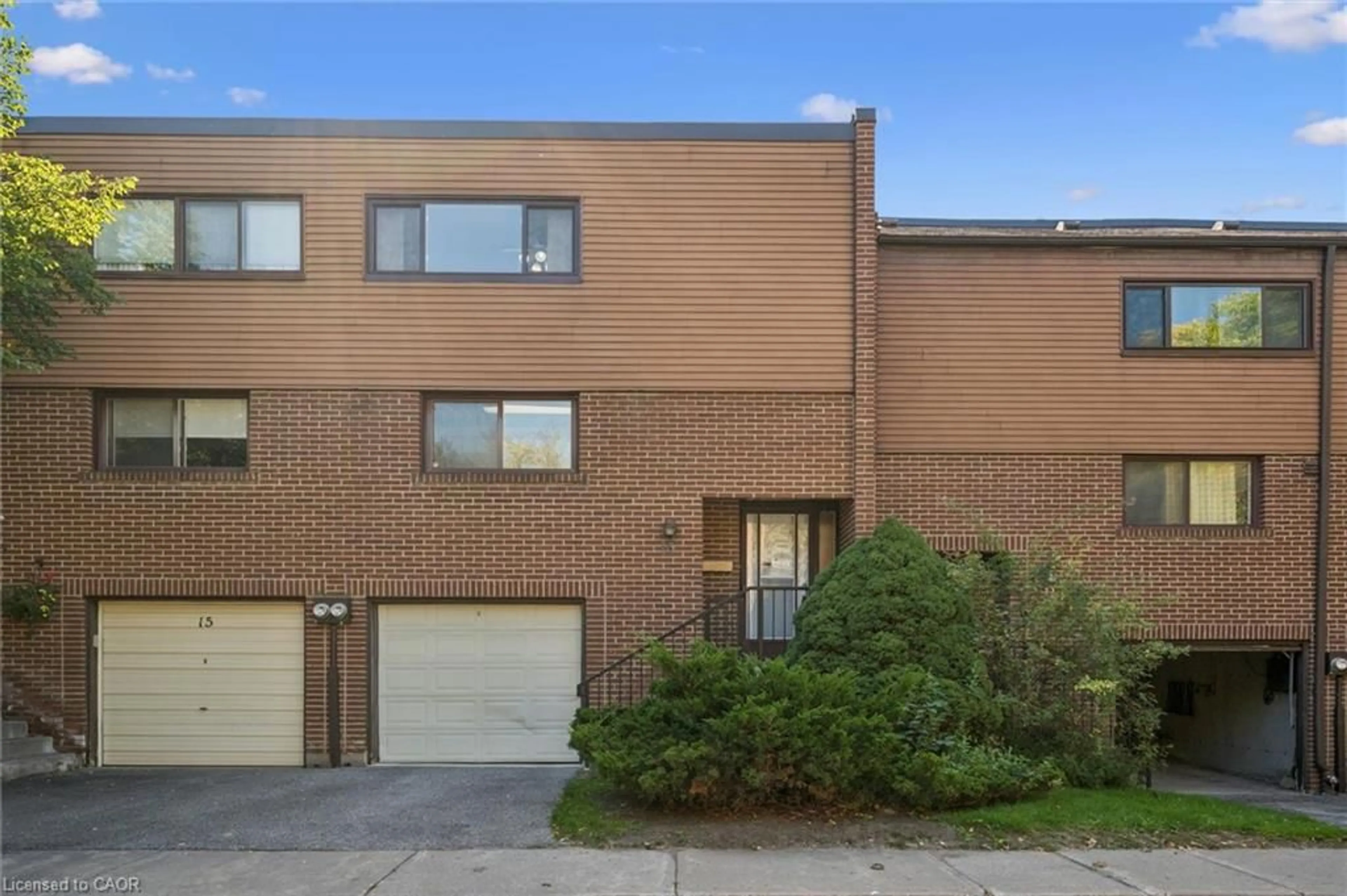Home with brick exterior material, street for 13 Burnt Meadoway #32, North York Ontario M2H 2V2