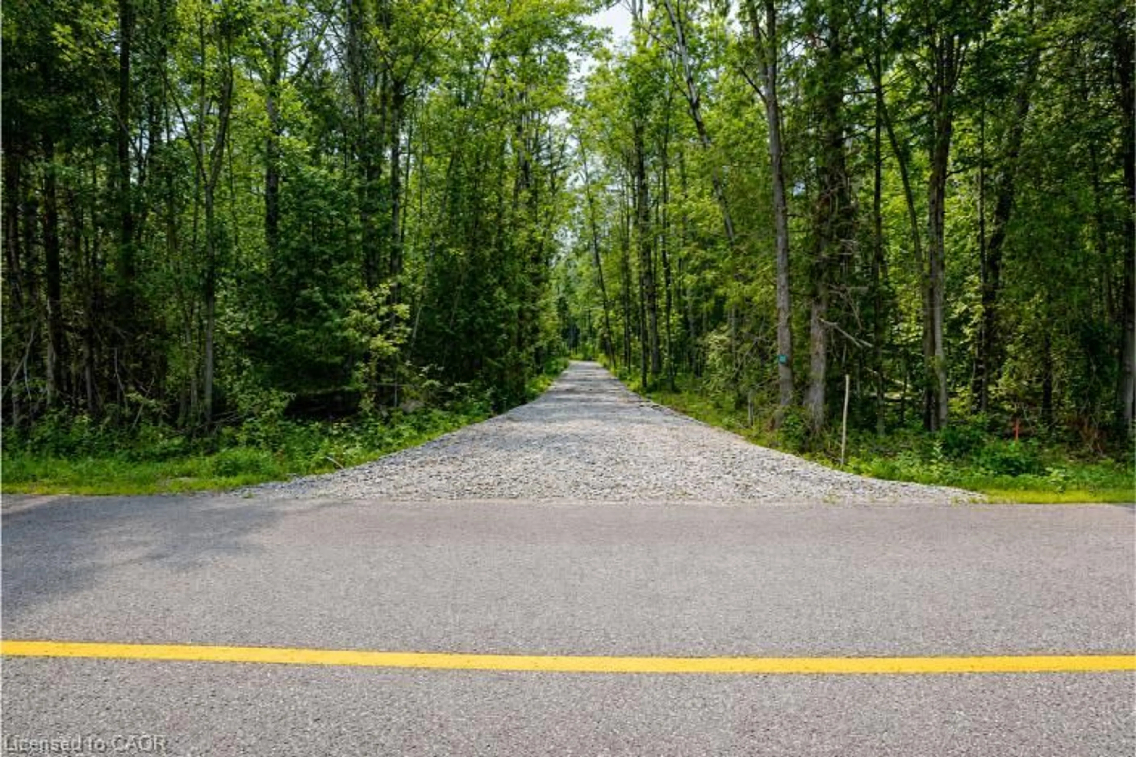 Blurry image for 5822 Line 8, Moonstone Ontario L0K 1N0