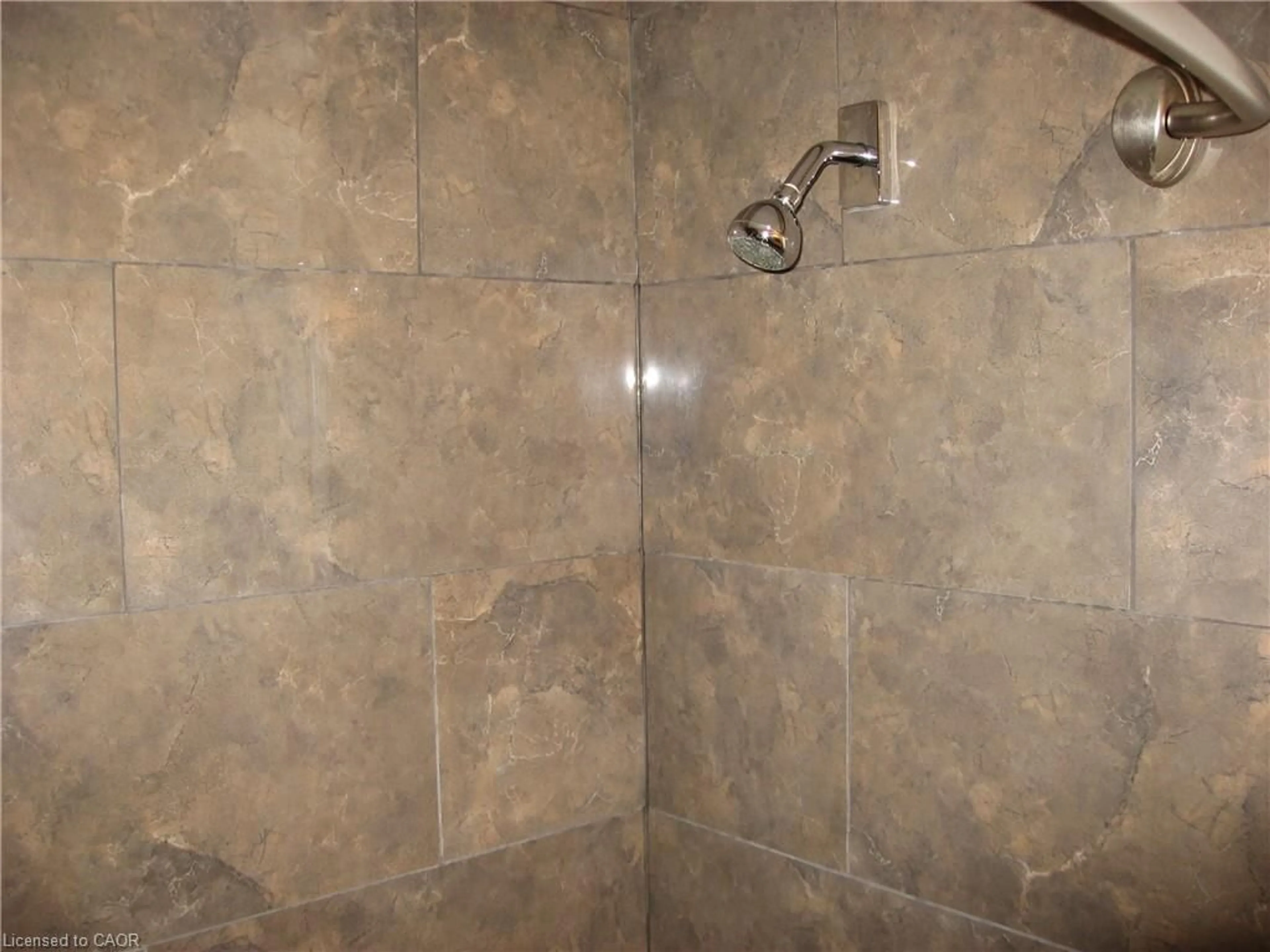 Contemporary bathroom, ceramic/tile floor for 124 Avalon Pl, Kitchener Ontario N2M 4N7