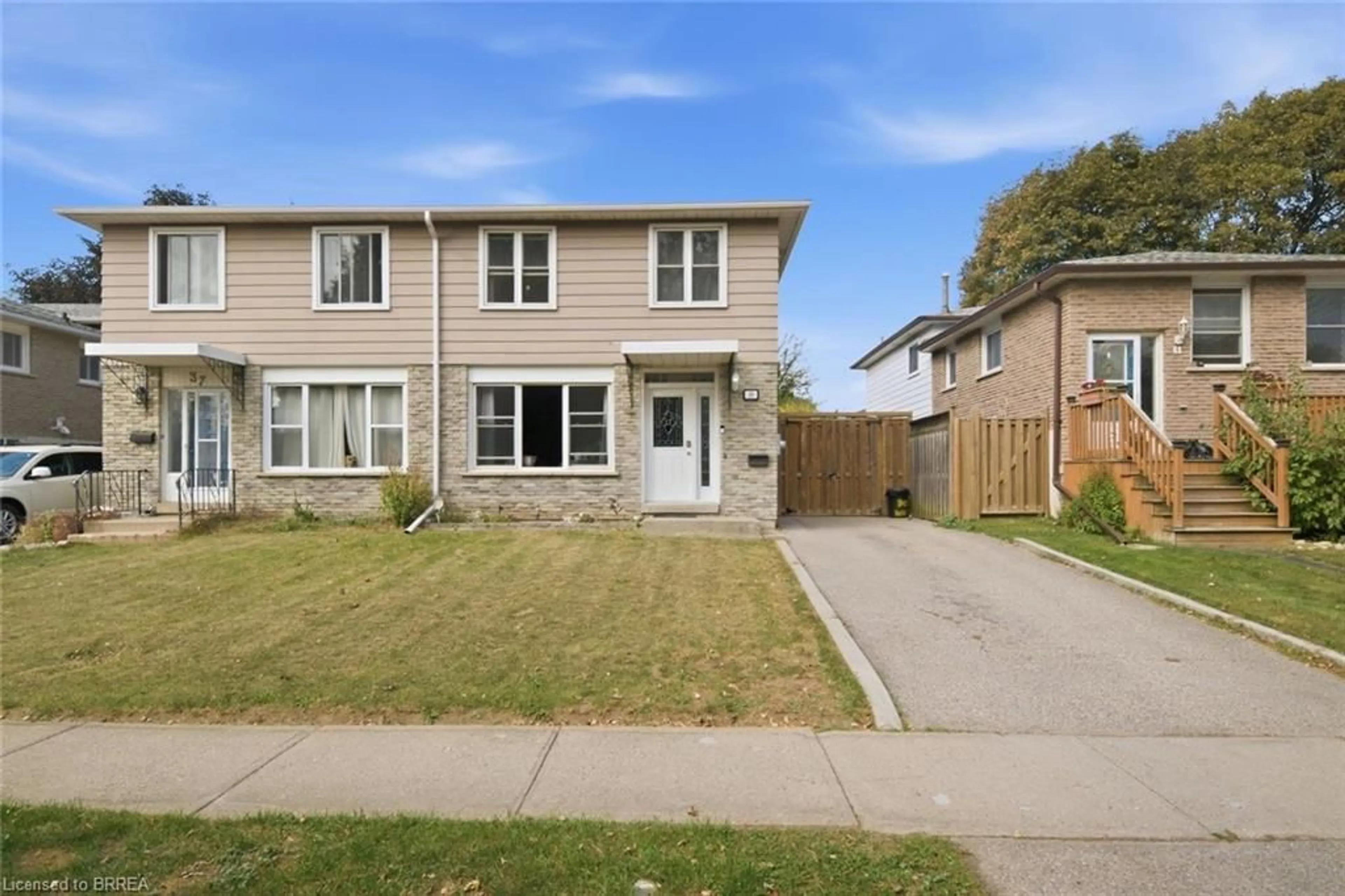 Unknown for 39 Magnolia Dr, Paris Ontario N3L 3M9