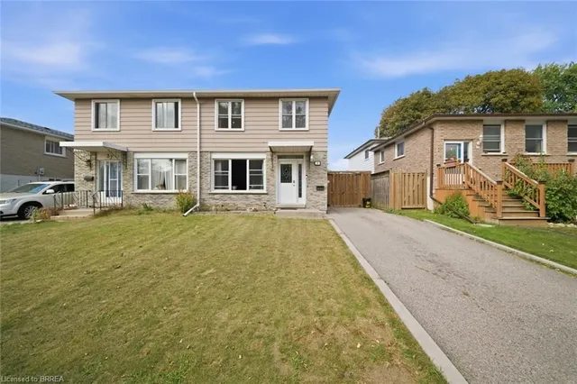 39 Magnolia Dr, Paris 5