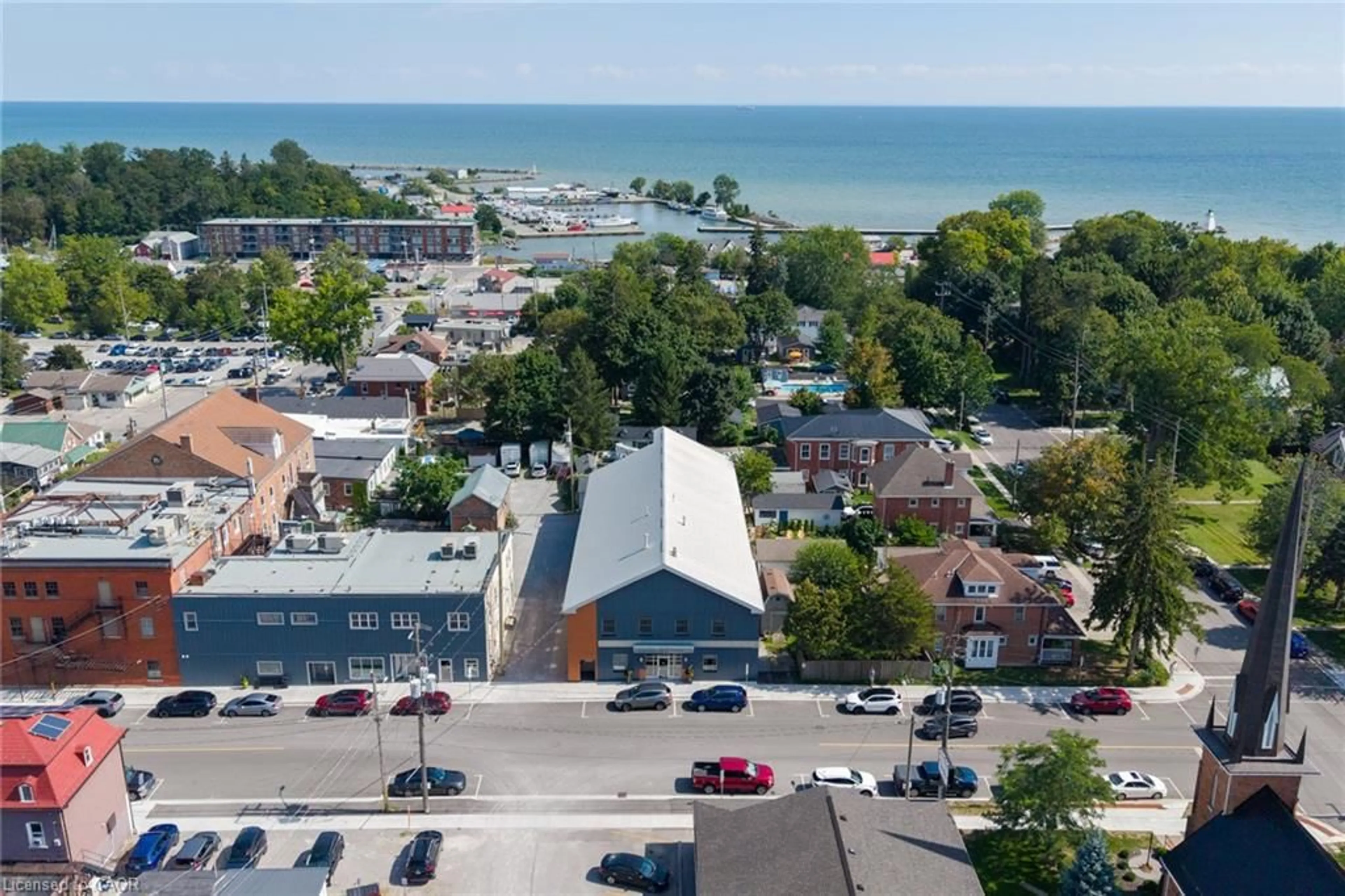 A pic from outside/outdoor area/front of a property/back of a property/a pic from drone, street for 23 Market St, Port Dover Ontario N0A 1N0