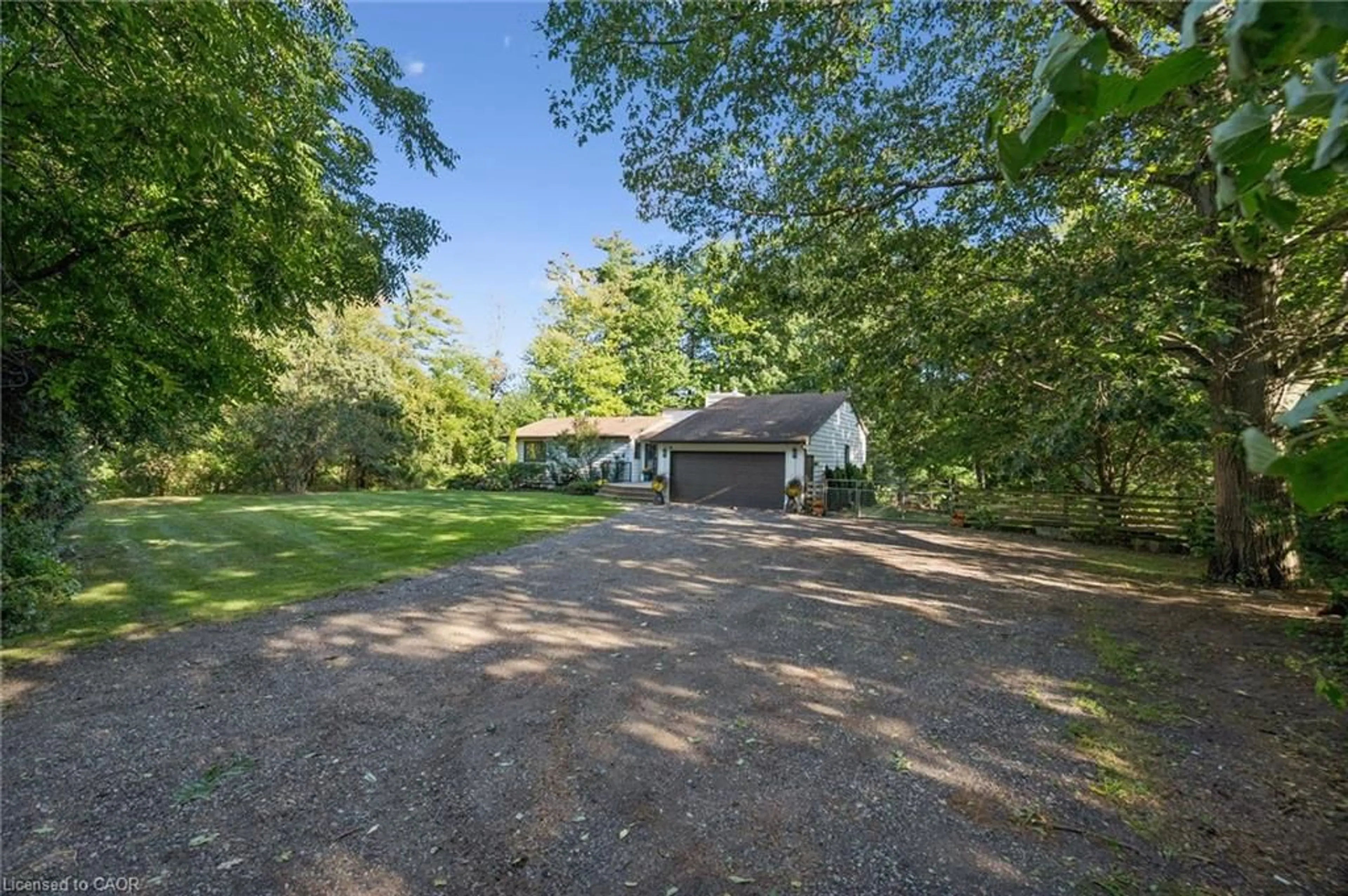 A pic from outside/outdoor area/front of a property/back of a property/a pic from drone, unknown for 282 Concession Rd 2, Scotland Ontario N0E 1L0