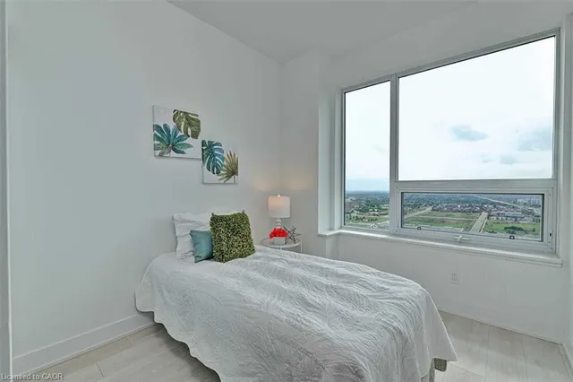 297 Oak Walk Dr #2204, Oakville 3