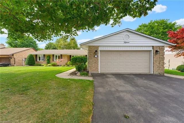 15 Mclaren Ave, Listowel 5