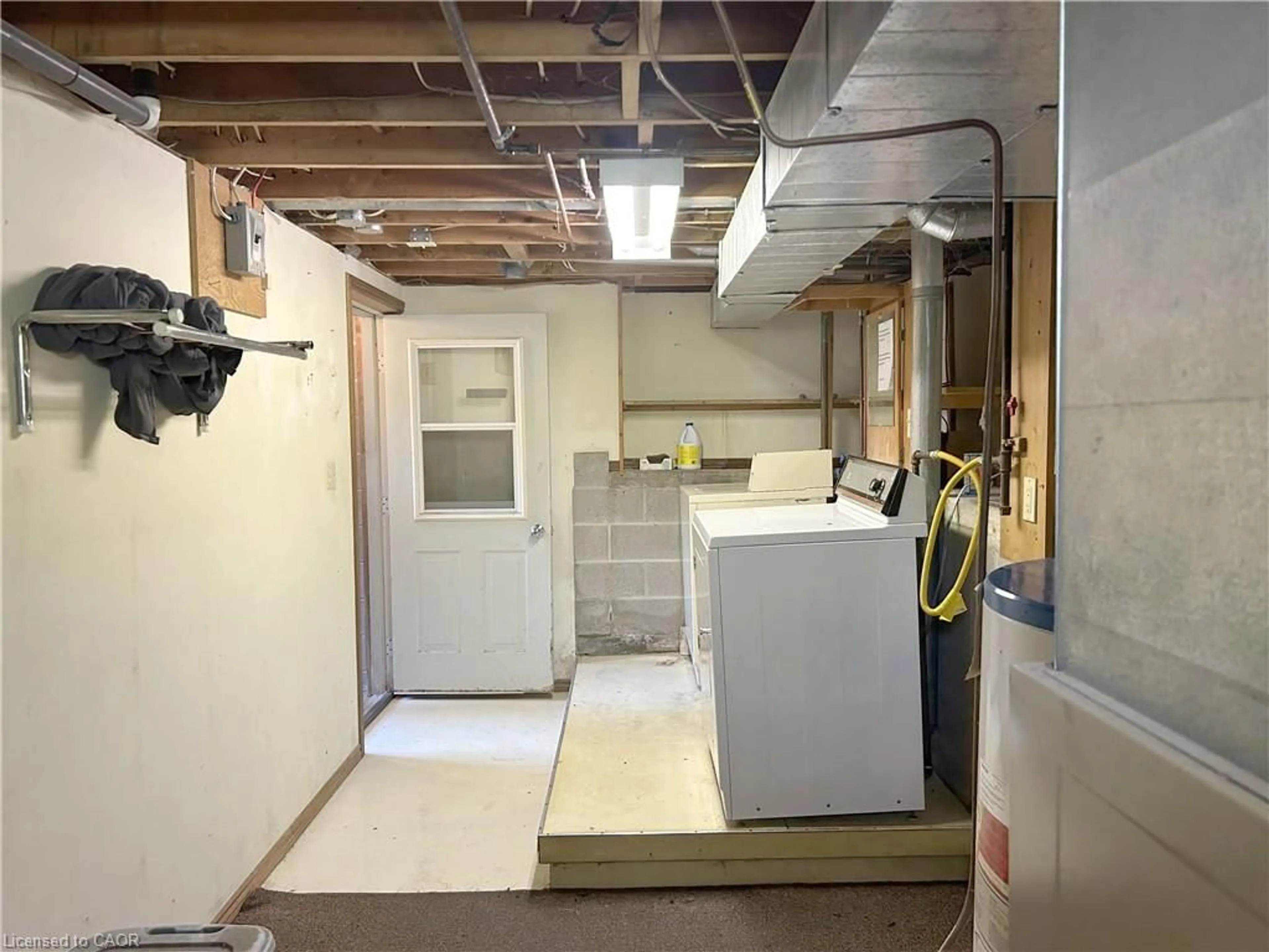 Unknown for 100 - 102 Stanley St, Simcoe Ontario N3Y 1M4
