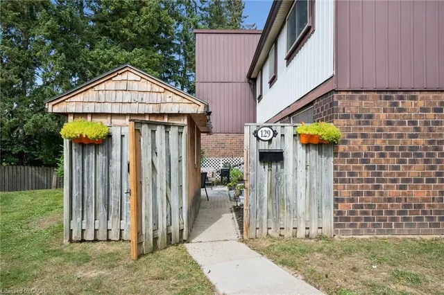 45 Marksam Rd #129, Guelph 5