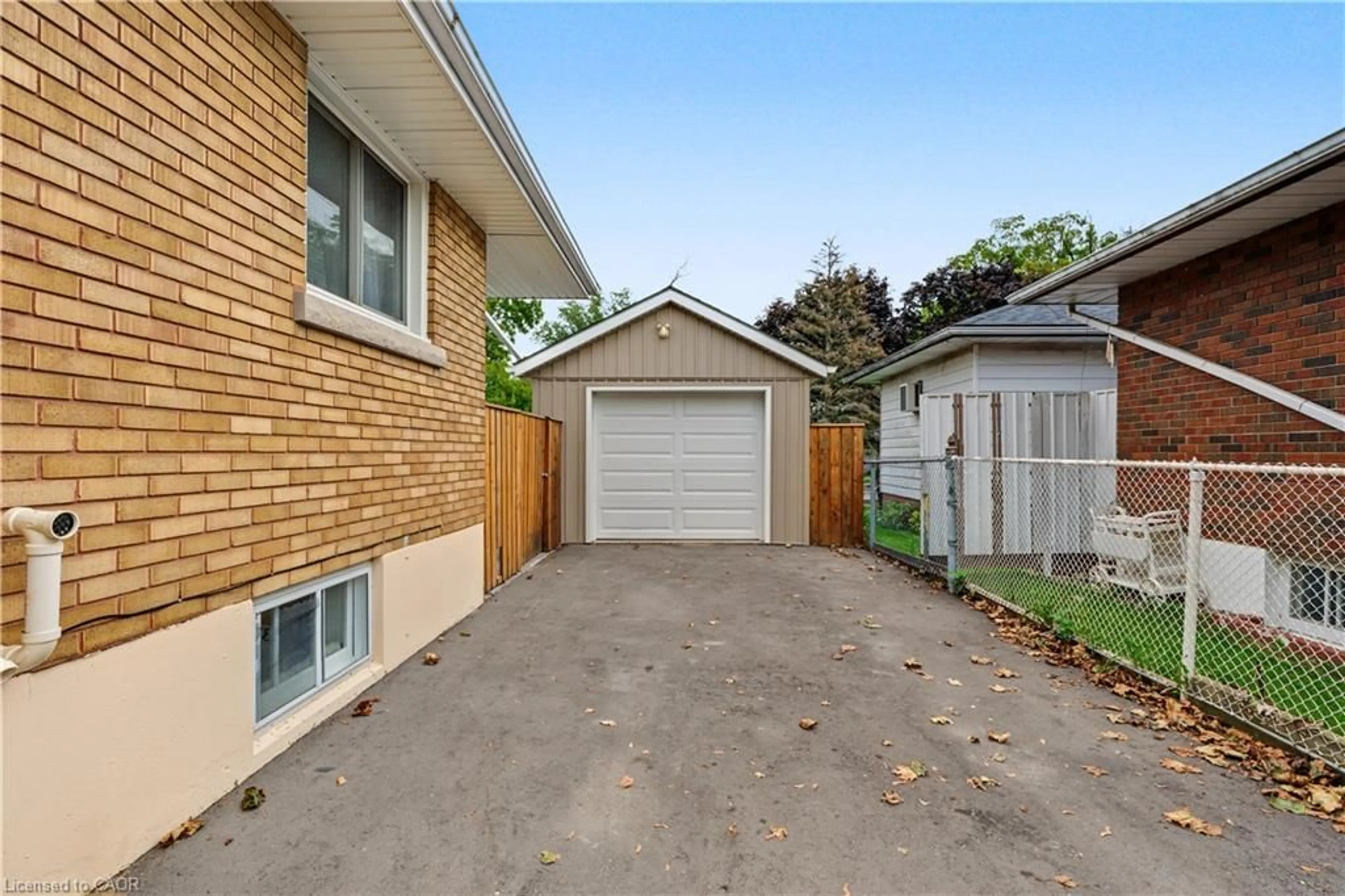 Unknown for 42 Woodman Dr, Brantford Ontario N3S 4K1