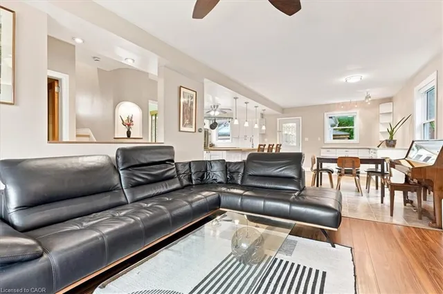 233 Mansion St, Kitchener 3