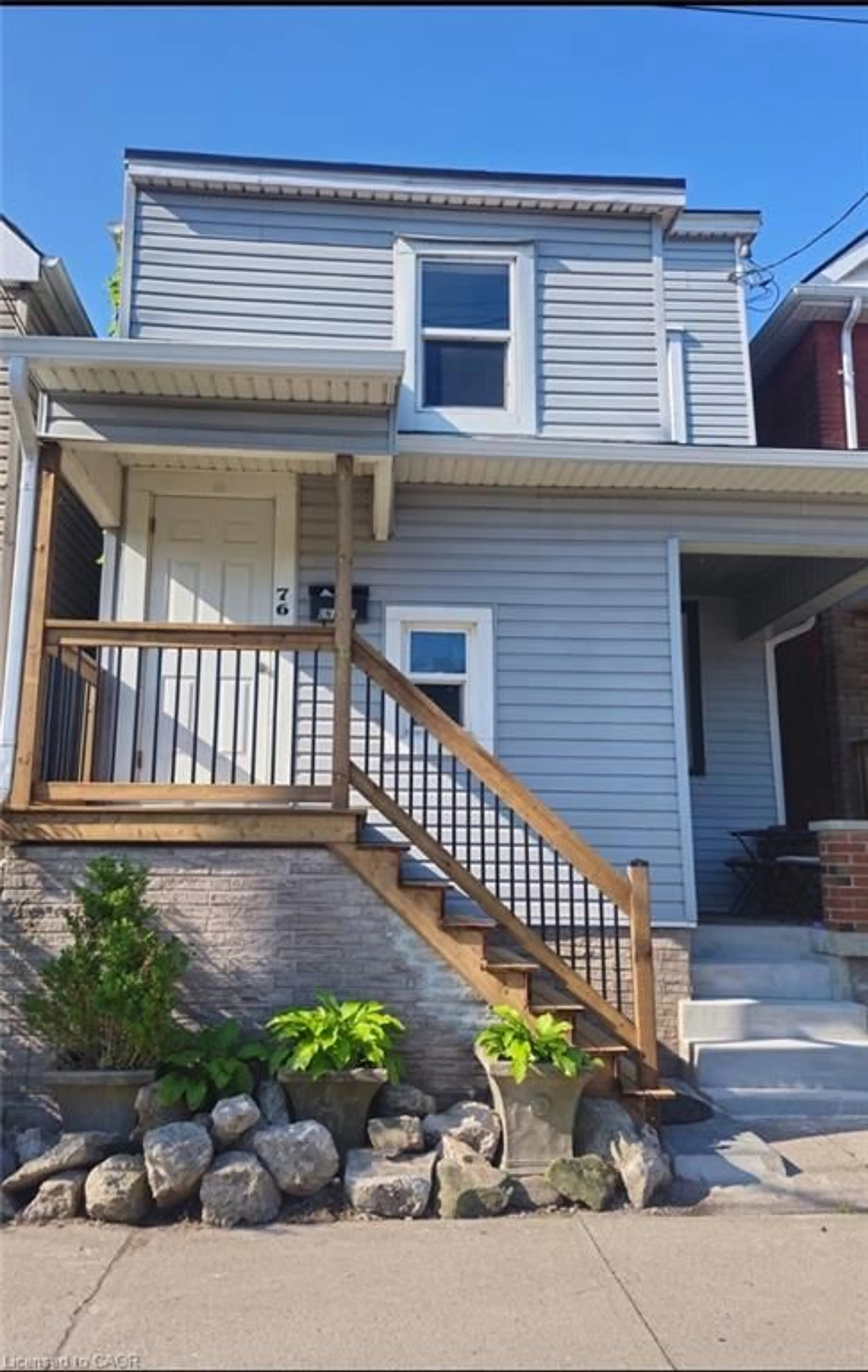 Home with vinyl exterior material, street for 76 Burlington St, Hamilton Ontario L8L 4G6
