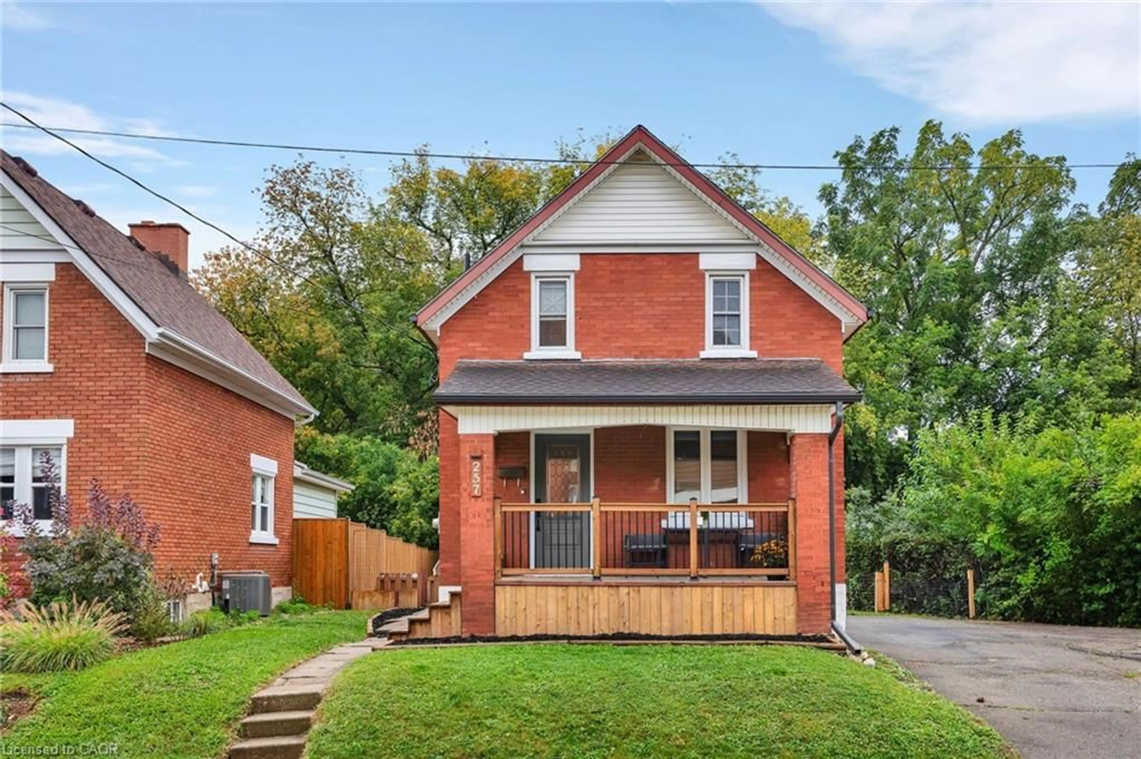 Home with brick exterior material, street for 257 Guelph St, Kitchener Ontario N2H 5W9