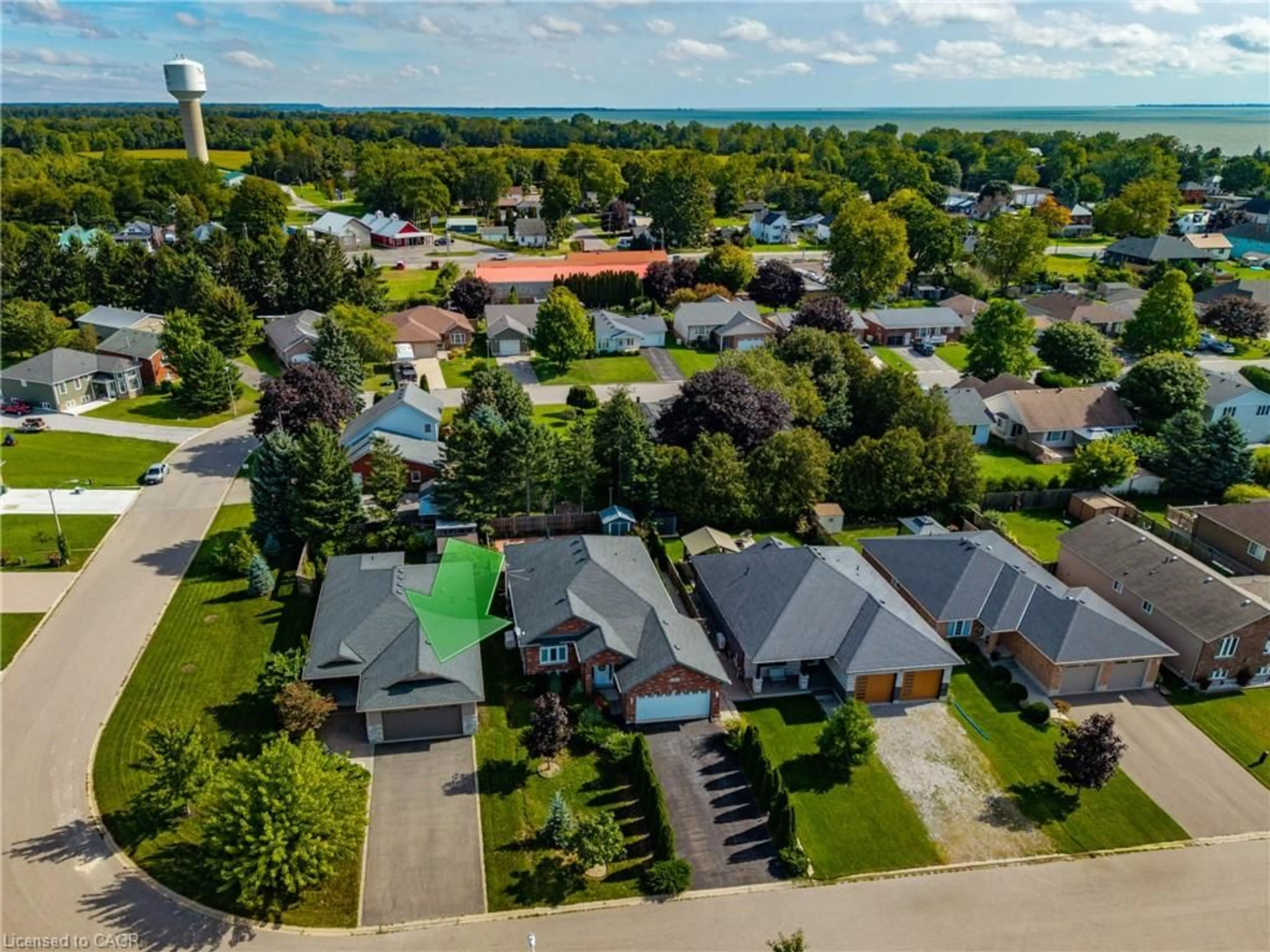 A pic from outside/outdoor area/front of a property/back of a property/a pic from drone, street for 55 Backus Dr, Port Rowan Ontario N0E 1M0