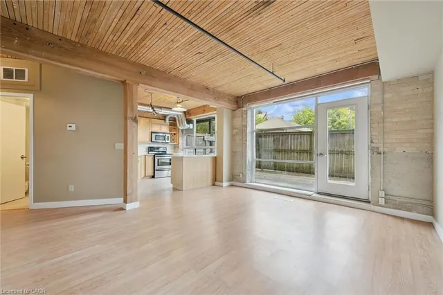 120 Mansion St #105, Kitchener 5
