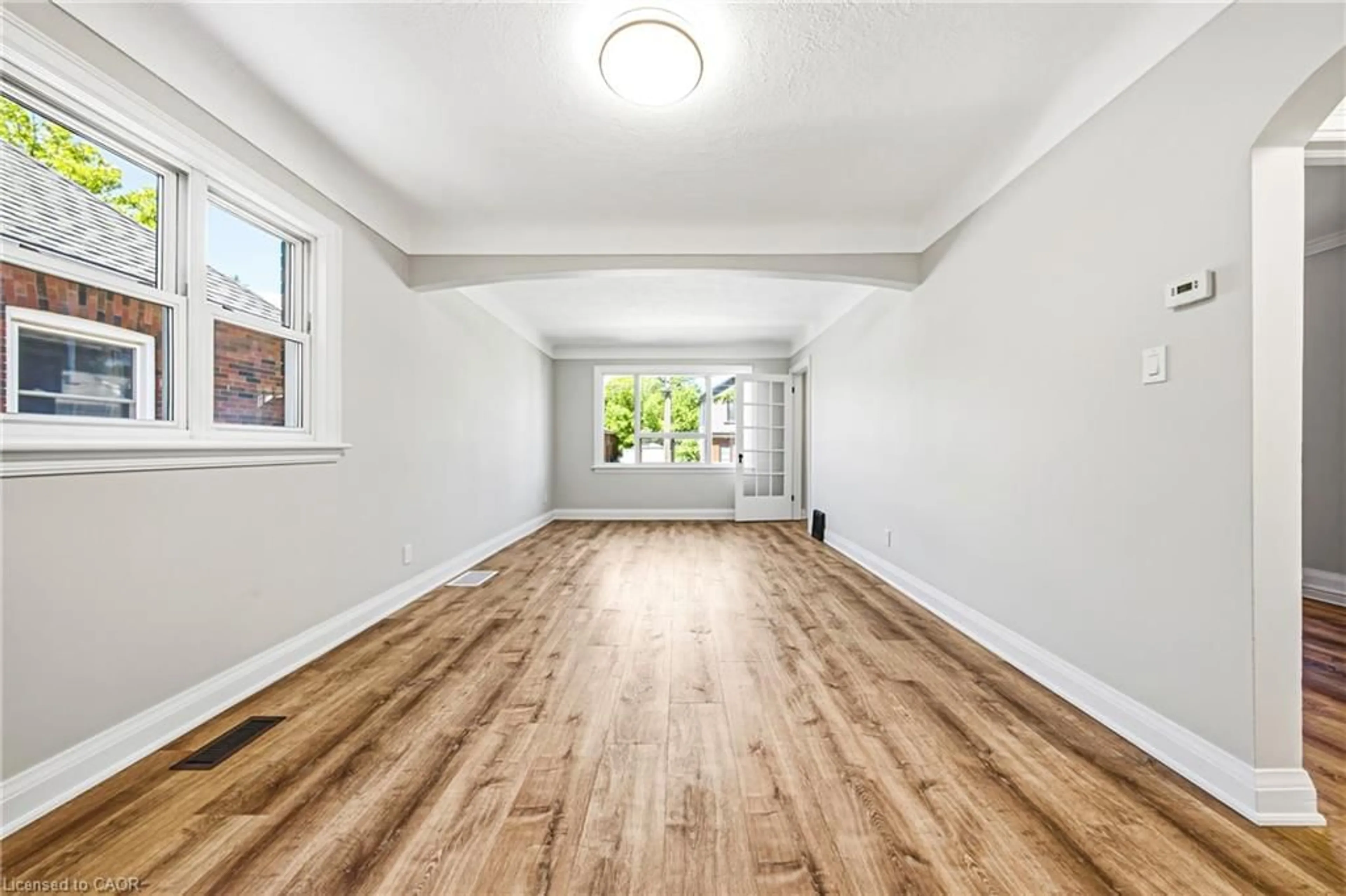 A pic of a room for 203 West 2nd St, Hamilton Ontario L9C 3G2