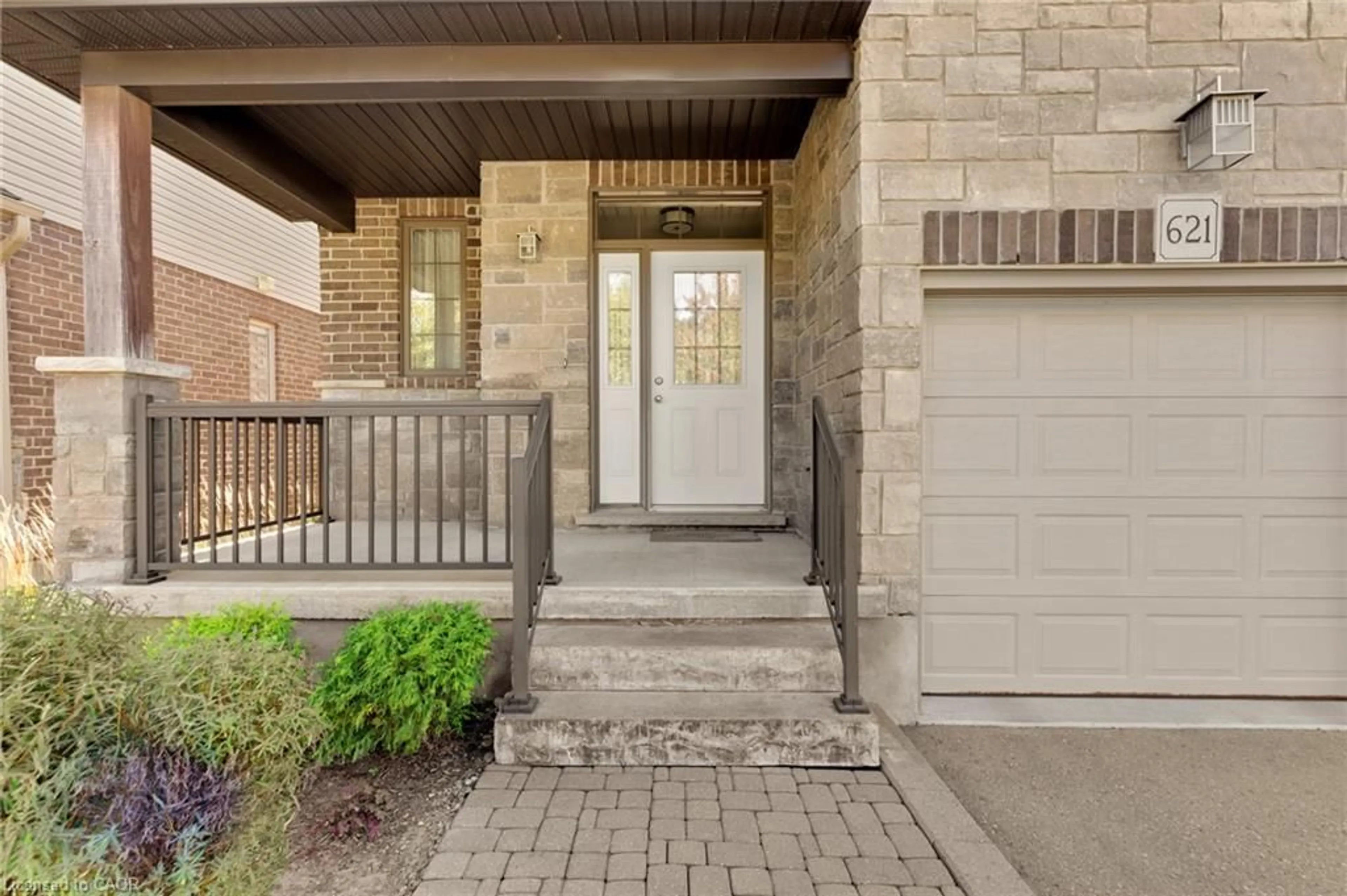 Unknown for 621 Sundew Dr, Waterloo Ontario N2V 0C1